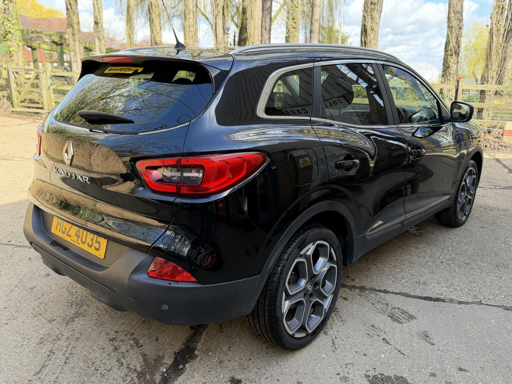 Renault Kadjar 1.2 TCe Dynamique S Nav SUV 5dr Petrol Manual Euro 6 (s/s) (130 ps)