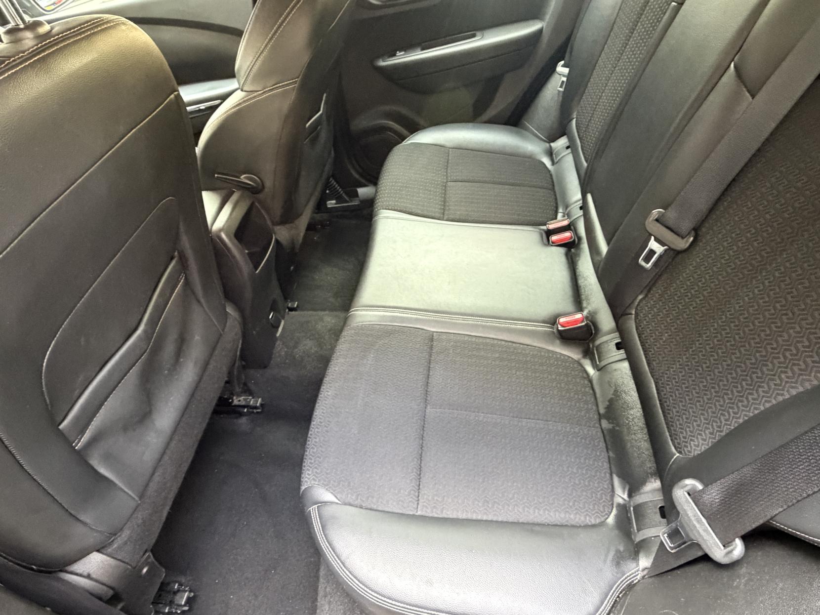 Renault Kadjar 1.2 TCe Dynamique S Nav SUV 5dr Petrol Manual Euro 6 (s/s) (130 ps)