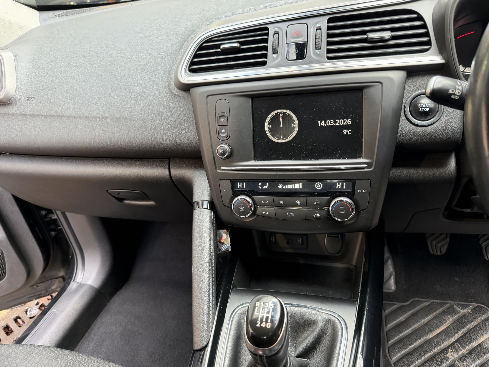 Renault Kadjar 1.2 TCe Dynamique S Nav SUV 5dr Petrol Manual Euro 6 (s/s) (130 ps)