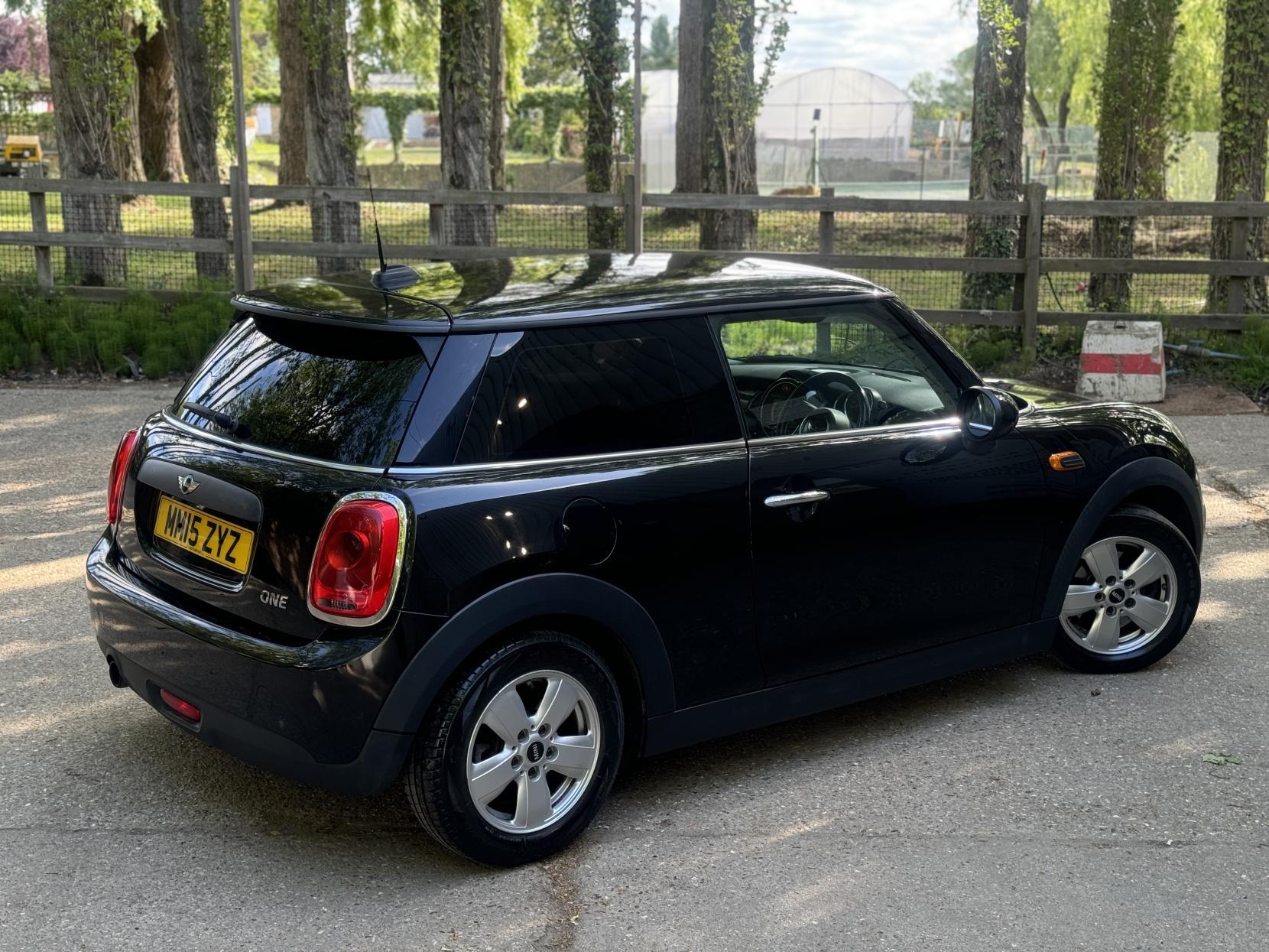 MINI Hatch 1.2 One Hatchback 3dr Petrol Manual Euro 6 (s/s) (102 ps)