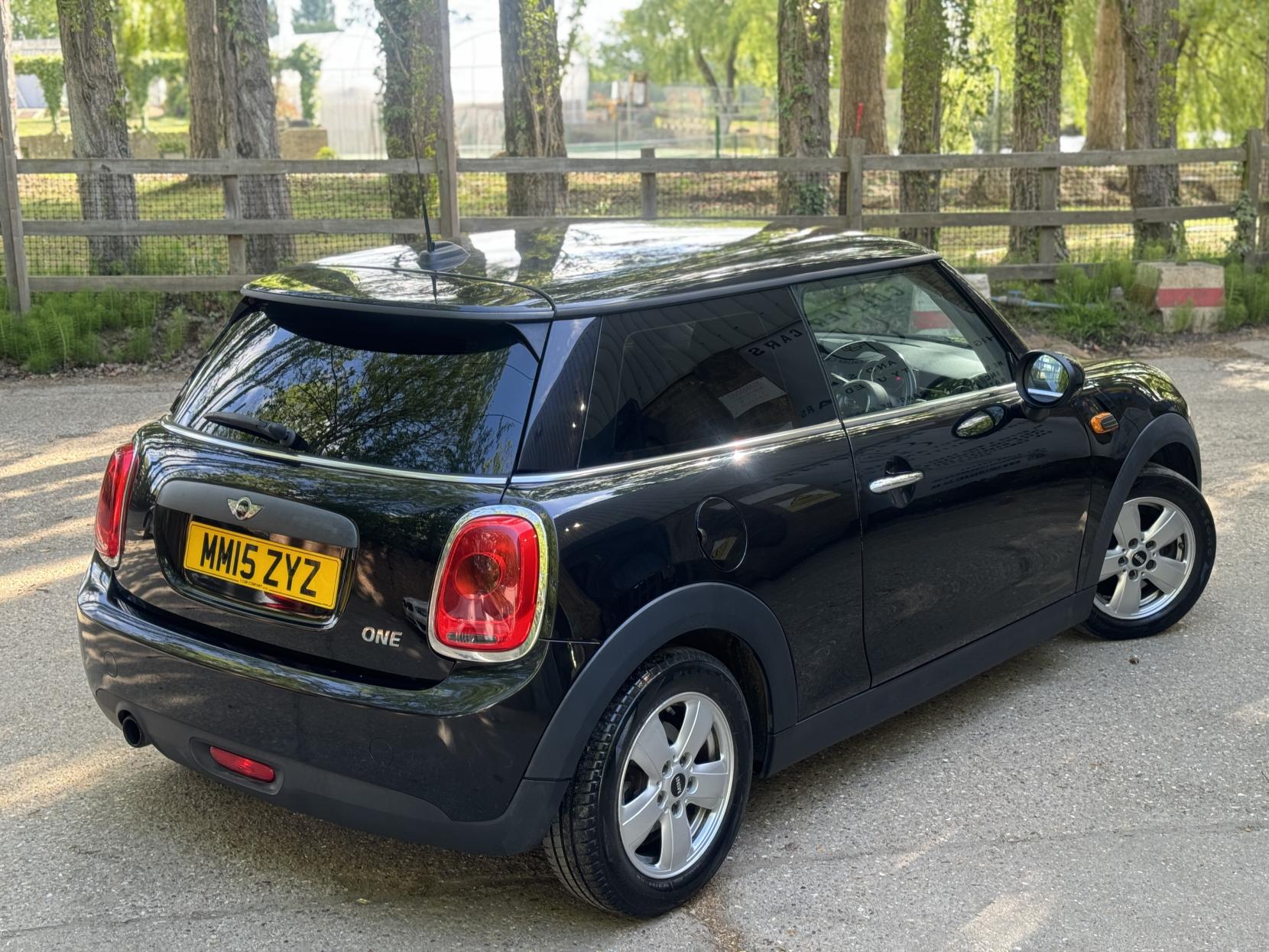 MINI Hatch 1.2 One Hatchback 3dr Petrol Manual Euro 6 (s/s) (102 ps)