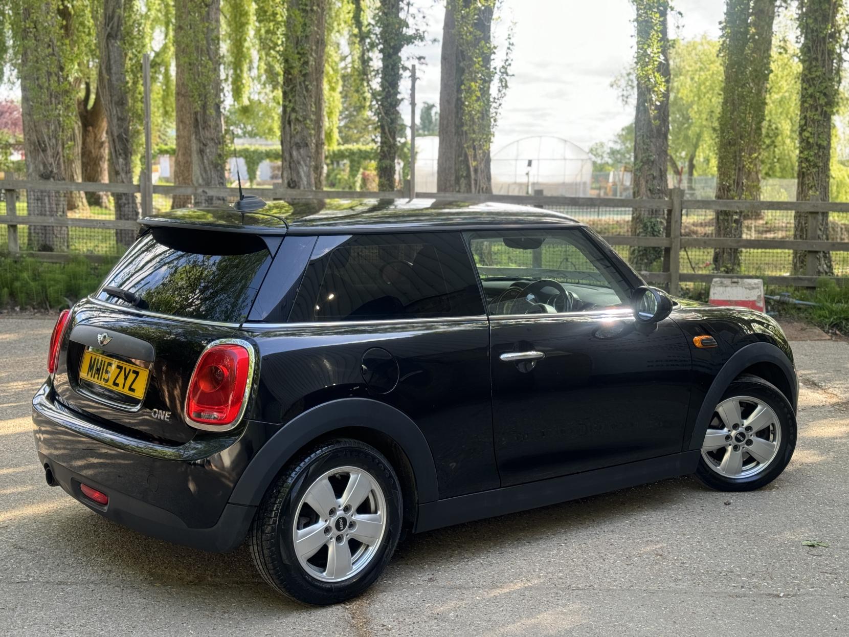 MINI Hatch 1.2 One Hatchback 3dr Petrol Manual Euro 6 (s/s) (102 ps)