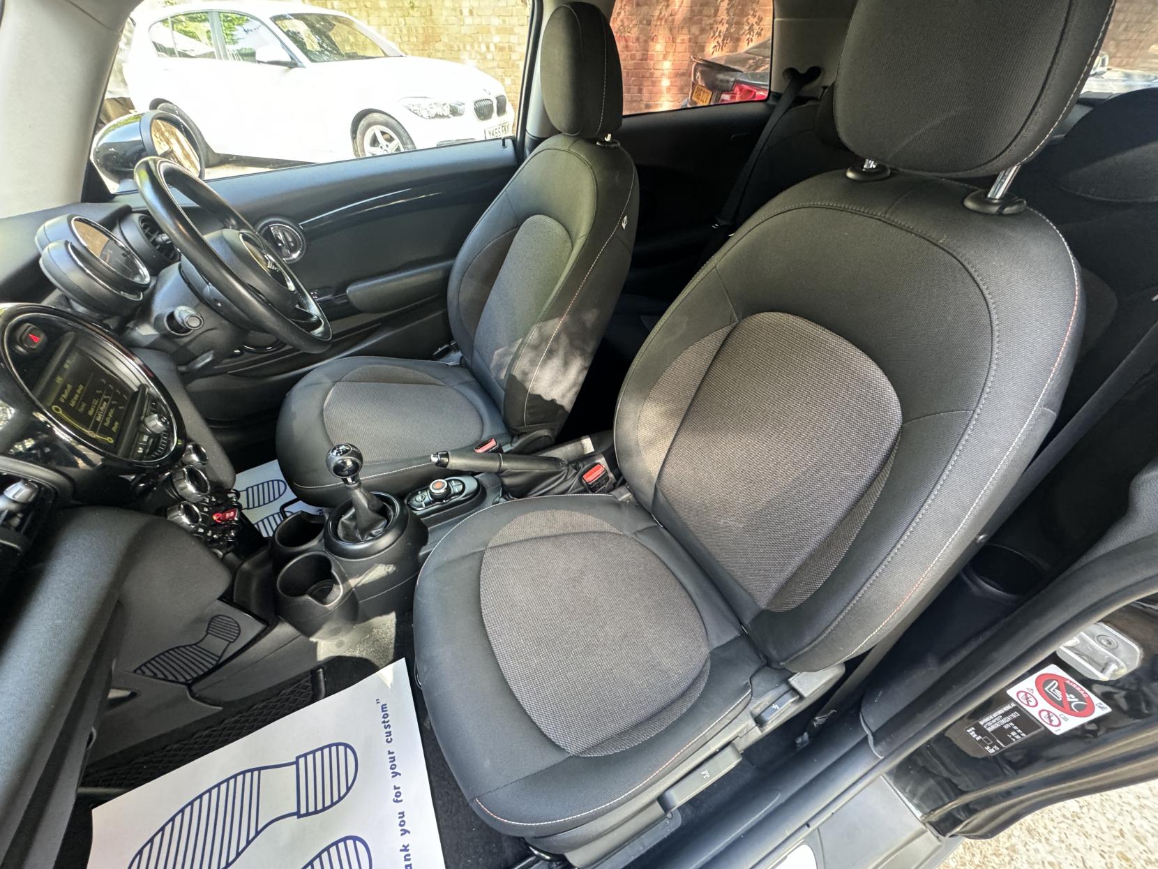 MINI Hatch 1.2 One Hatchback 3dr Petrol Manual Euro 6 (s/s) (102 ps)