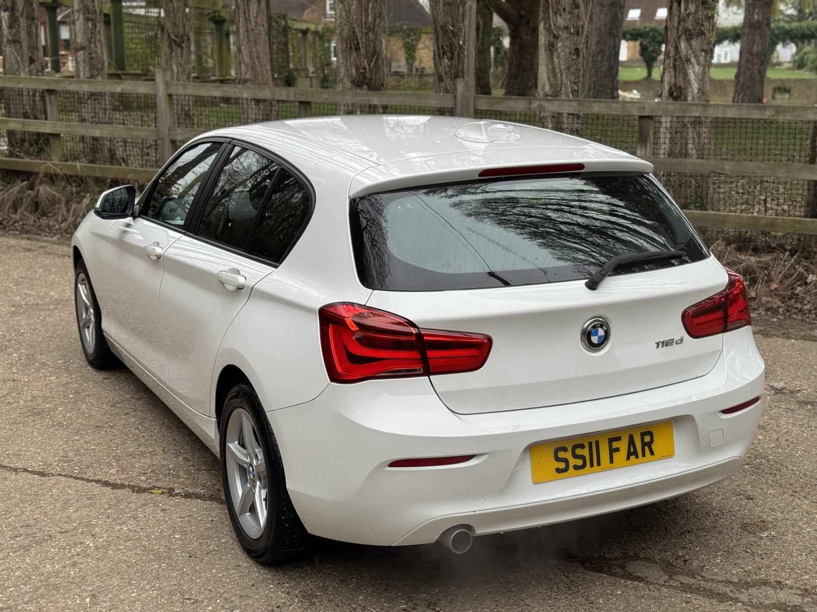 BMW 1 Series 1.5 116d SE Hatchback 5dr Diesel Manual Euro 6 (s/s) (116 ps)