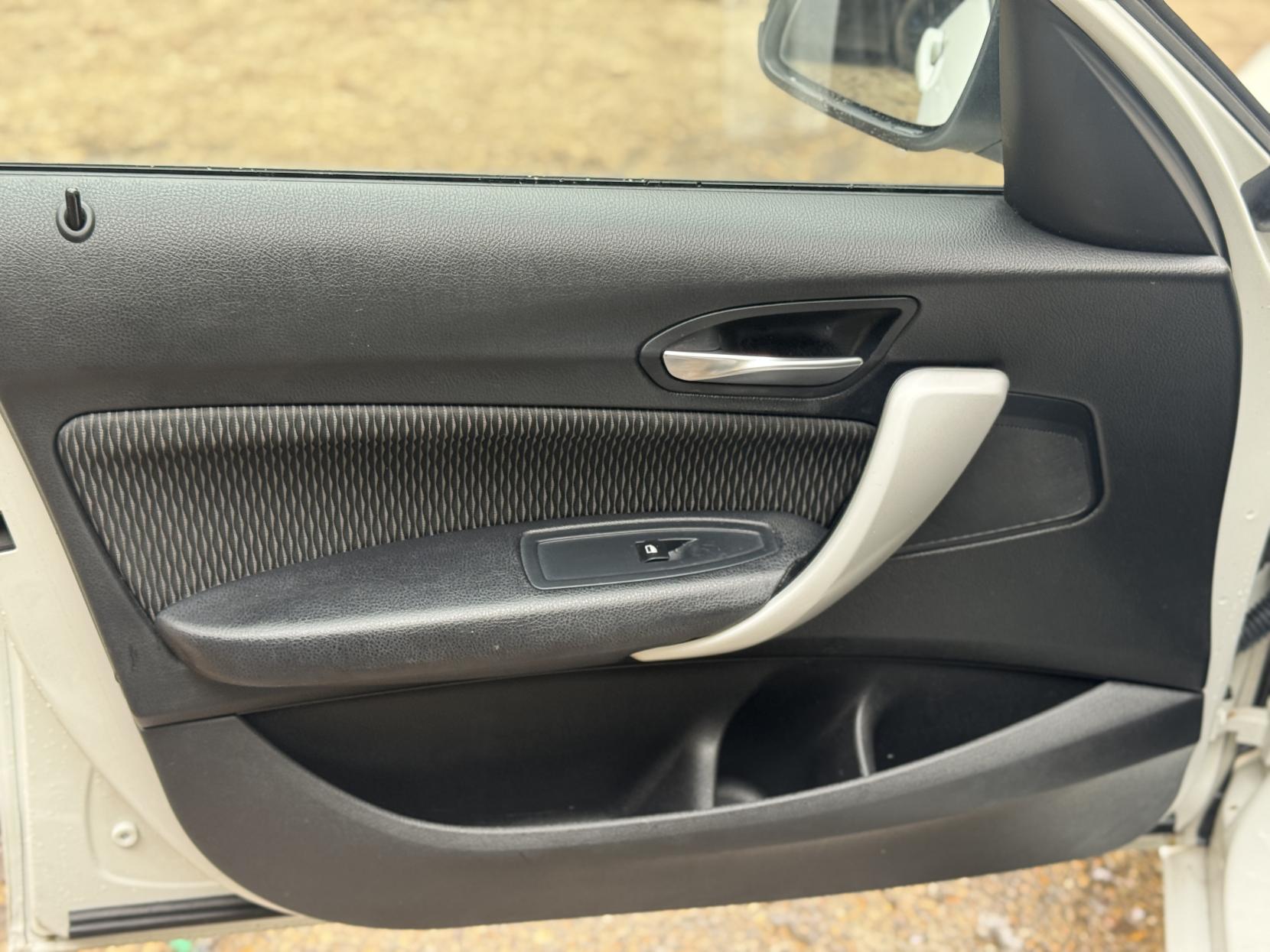 BMW 1 Series 1.5 116d SE Hatchback 5dr Diesel Manual Euro 6 (s/s) (116 ps)