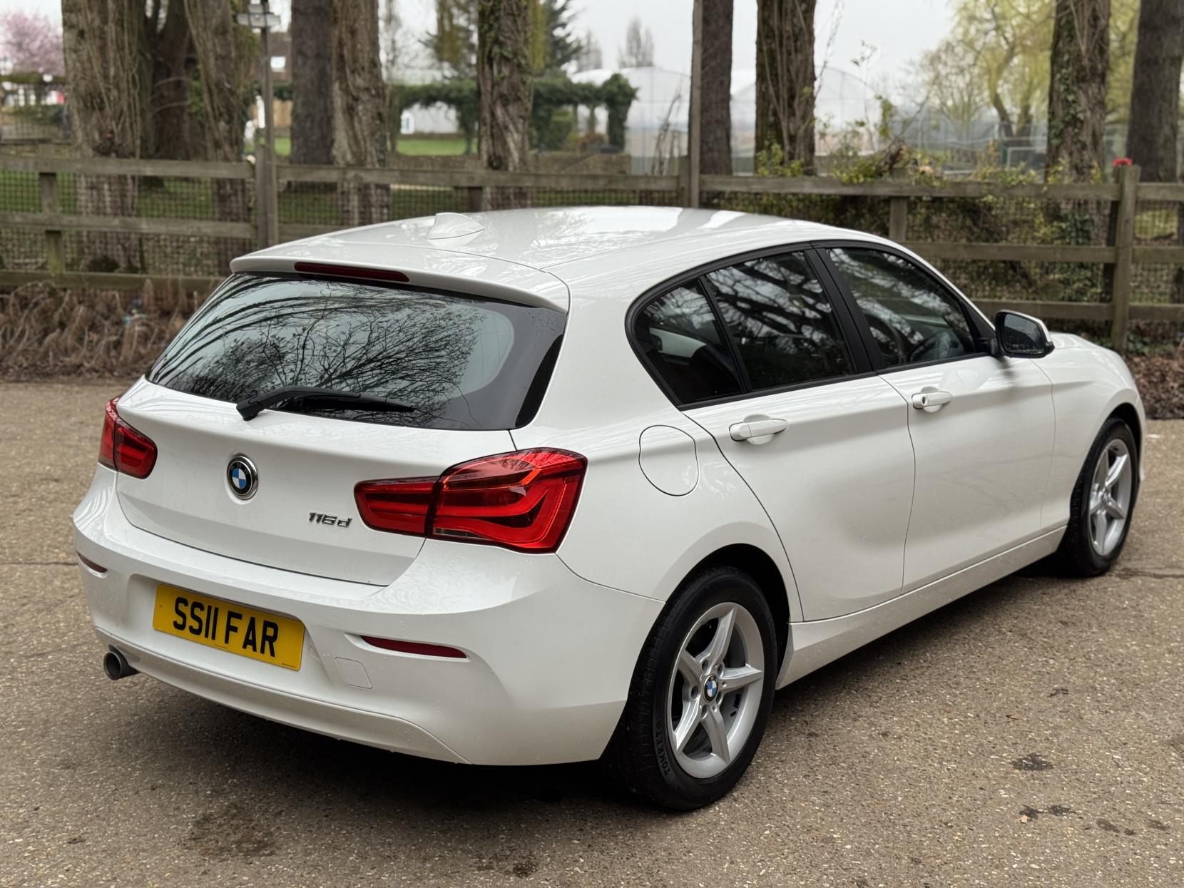 BMW 1 Series 1.5 116d SE Hatchback 5dr Diesel Manual Euro 6 (s/s) (116 ps)