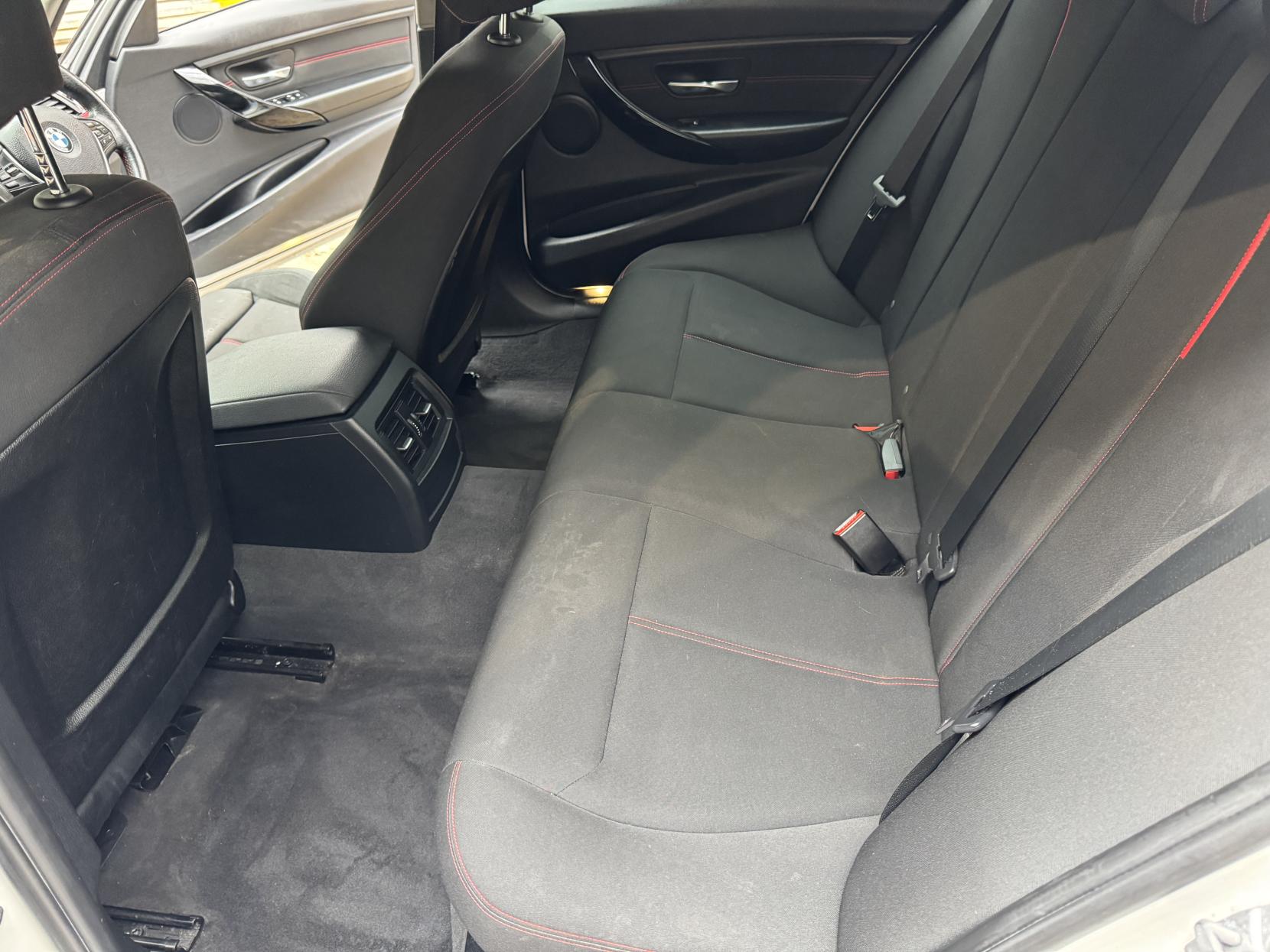 BMW 3 Series 1.6 316i Sport Saloon 4dr Petrol Auto Euro 6 (s/s) (136 ps)