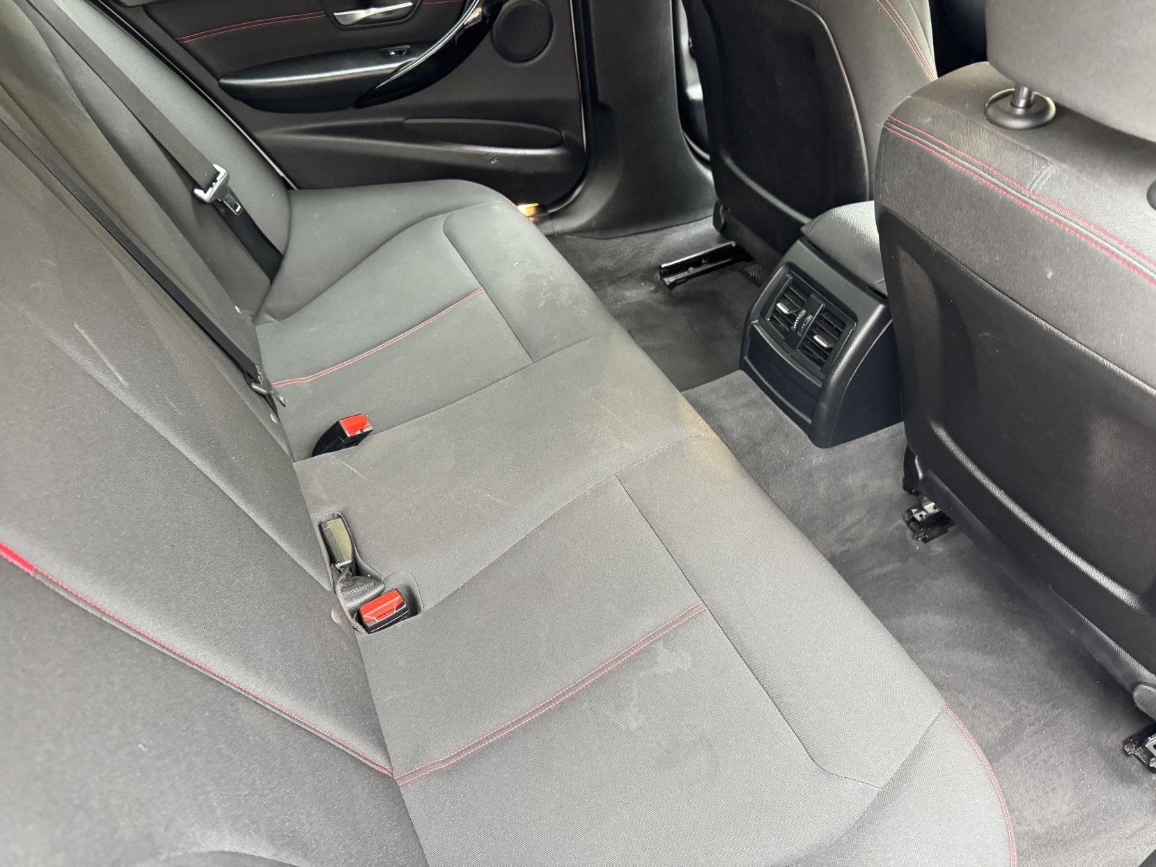 BMW 3 Series 1.6 316i Sport Saloon 4dr Petrol Auto Euro 6 (s/s) (136 ps)