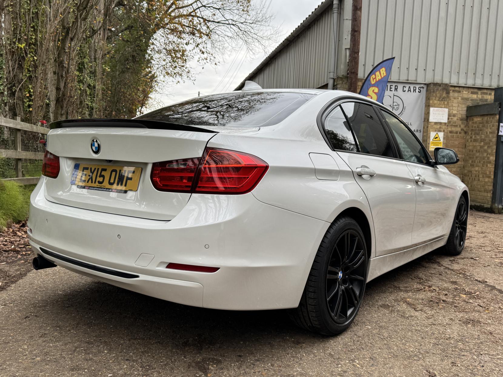 BMW 3 Series 1.6 316i Sport Saloon 4dr Petrol Auto Euro 6 (s/s) (136 ps)