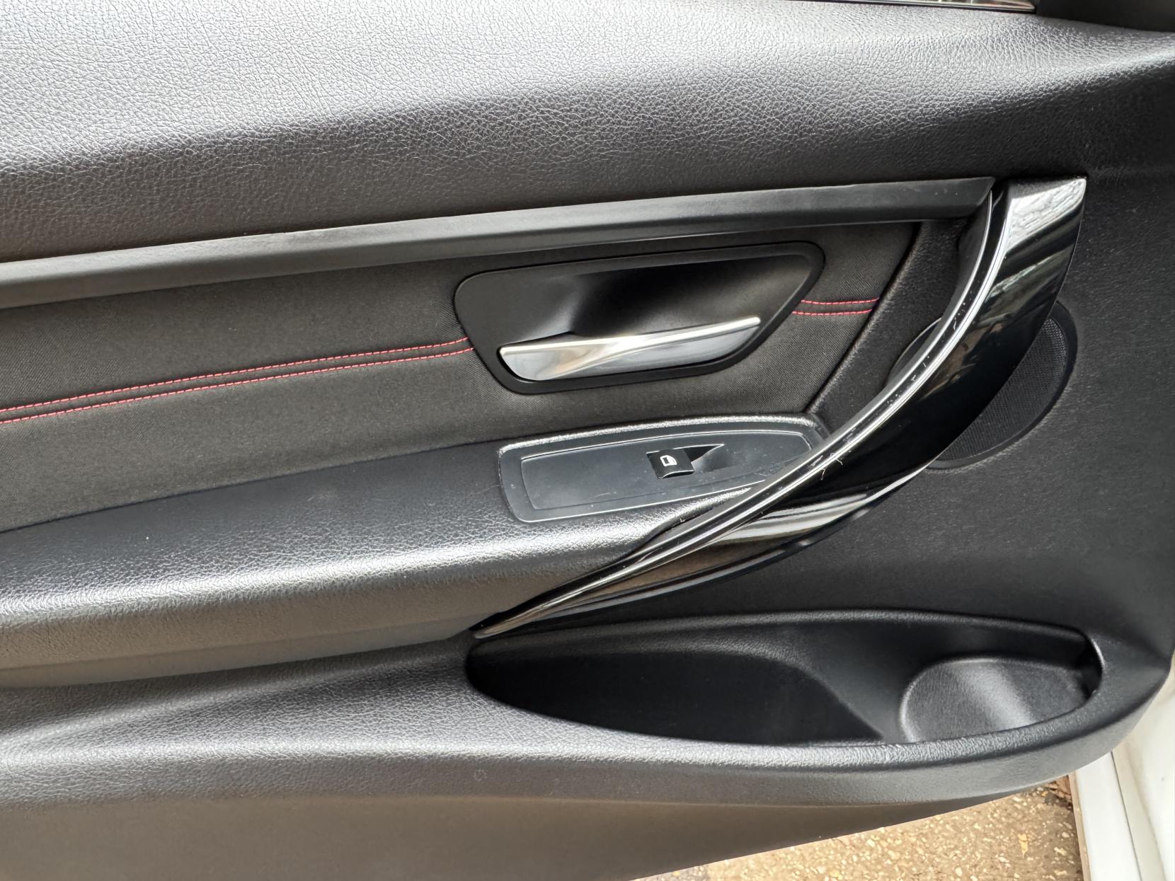 BMW 3 Series 1.6 316i Sport Saloon 4dr Petrol Auto Euro 6 (s/s) (136 ps)