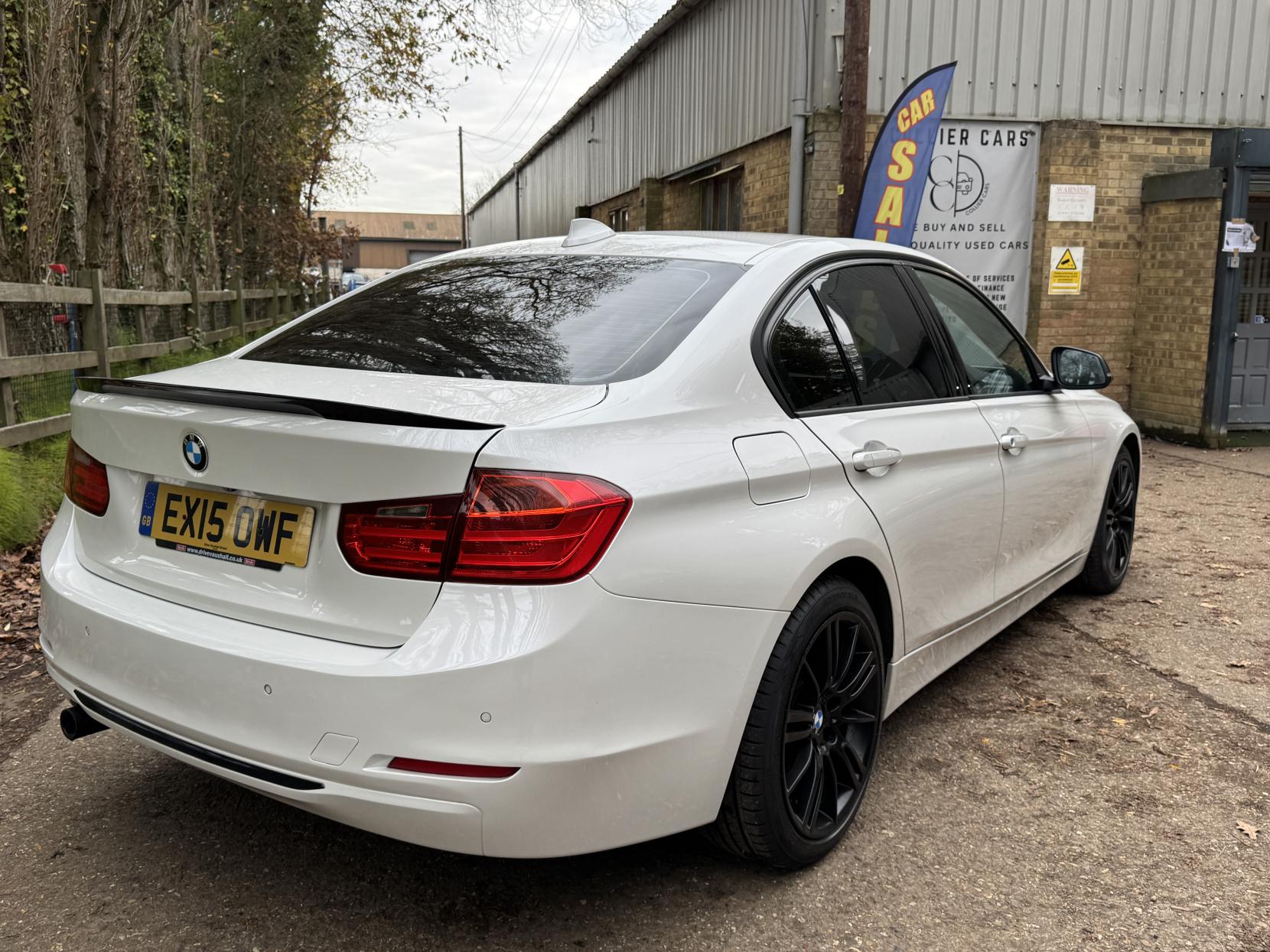 BMW 3 Series 1.6 316i Sport Saloon 4dr Petrol Auto Euro 6 (s/s) (136 ps)