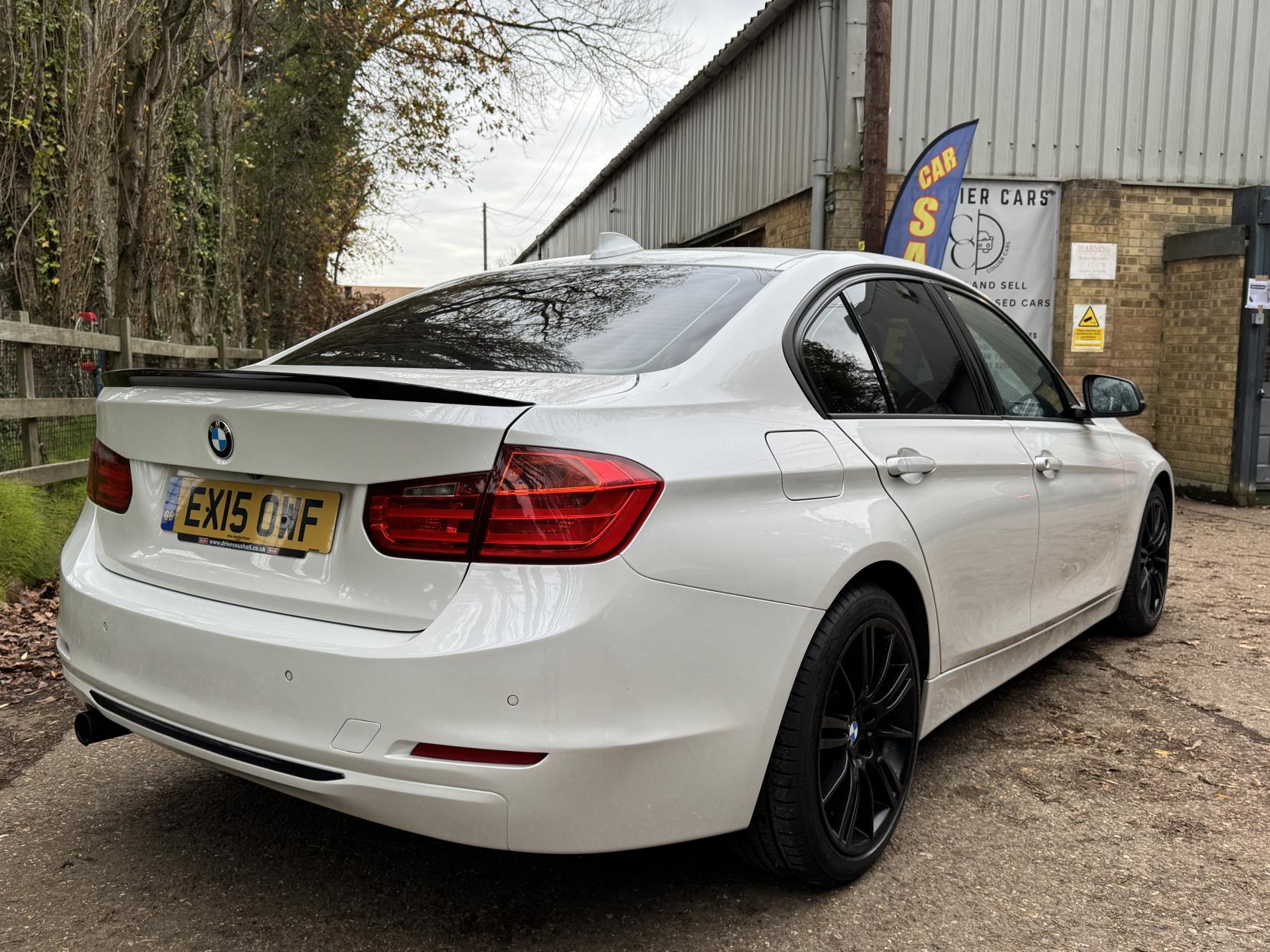 BMW 3 Series 1.6 316i Sport Saloon 4dr Petrol Auto Euro 6 (s/s) (136 ps)