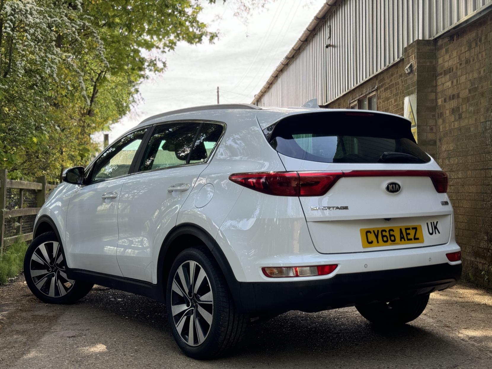 Kia Sportage 1.7 CRDi 3 SUV 5dr Diesel Manual Euro 6 (s/s) (114 bhp)