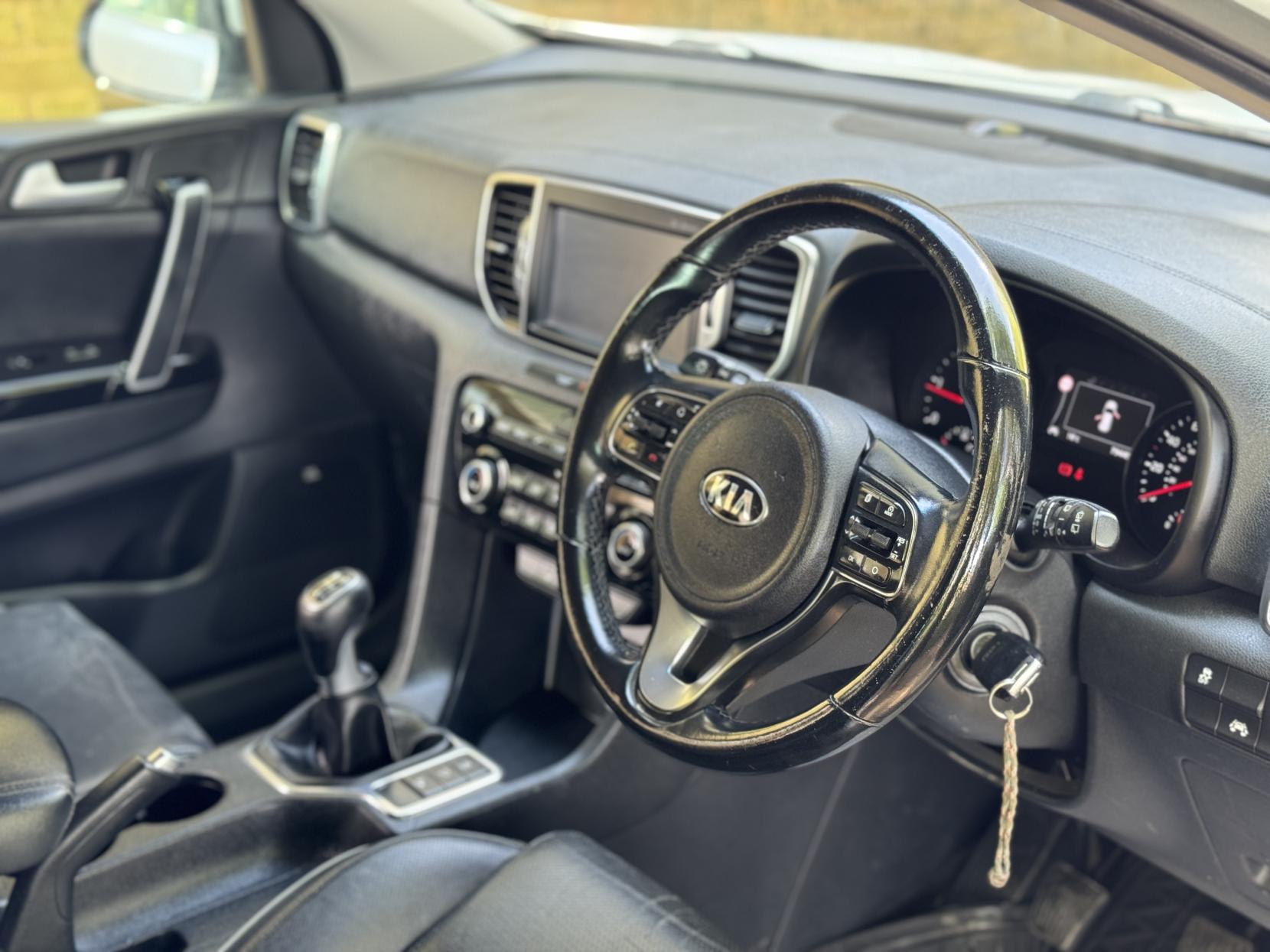 Kia Sportage 1.7 CRDi 3 SUV 5dr Diesel Manual Euro 6 (s/s) (114 bhp)