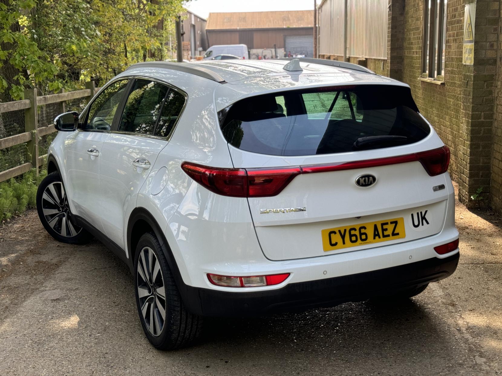 Kia Sportage 1.7 CRDi 3 SUV 5dr Diesel Manual Euro 6 (s/s) (114 bhp)