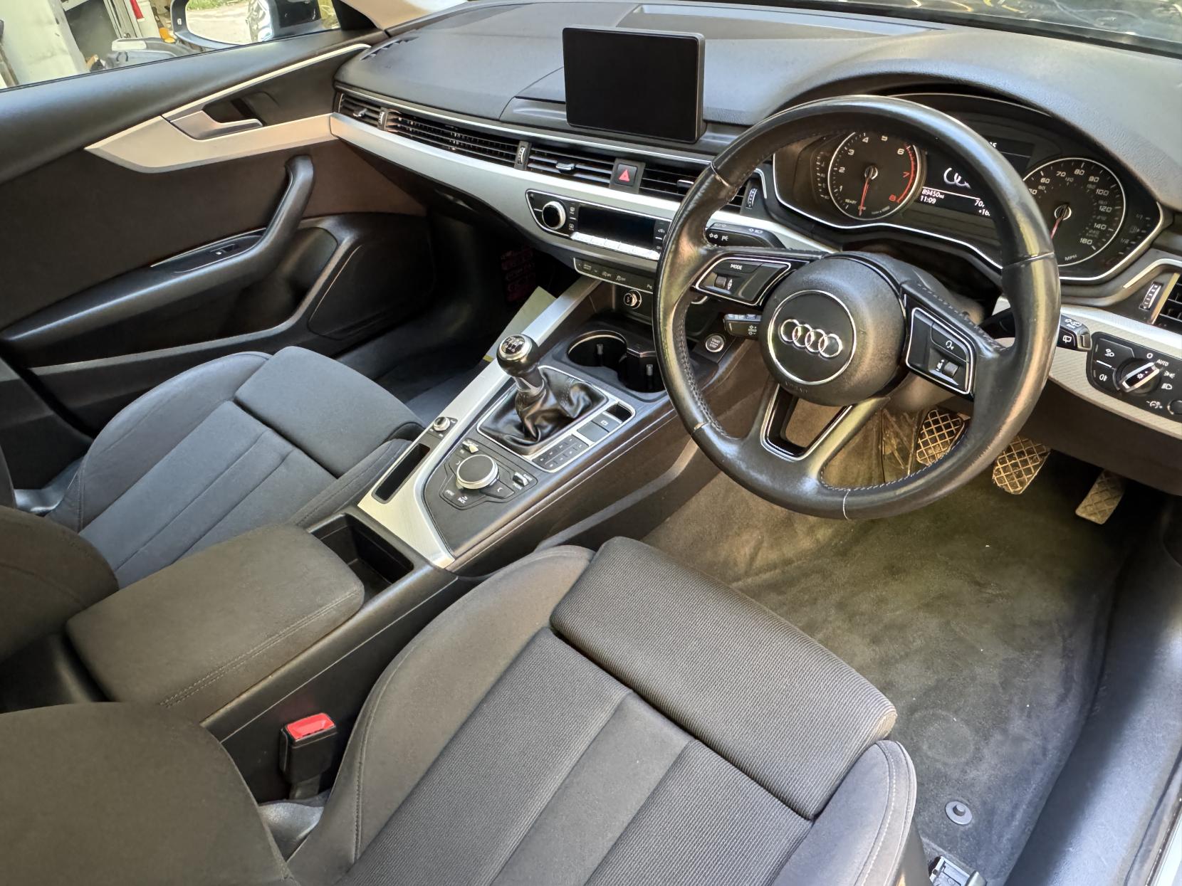 Audi A4 Avant 1.4 TFSI Sport Estate 5dr Petrol Manual Euro 6 (s/s) (150 ps)