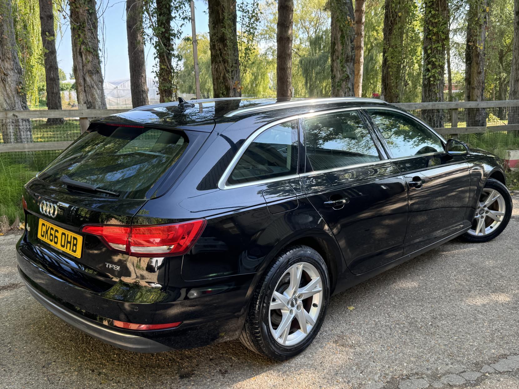 Audi A4 Avant 1.4 TFSI Sport Estate 5dr Petrol Manual Euro 6 (s/s) (150 ps)