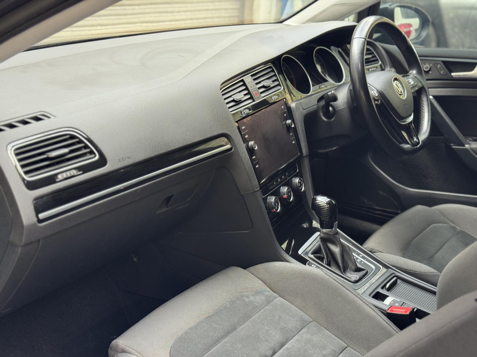 Volkswagen Golf 1.6 TDI GT Hatchback 5dr Diesel DSG Euro 6 (s/s) (115 ps)