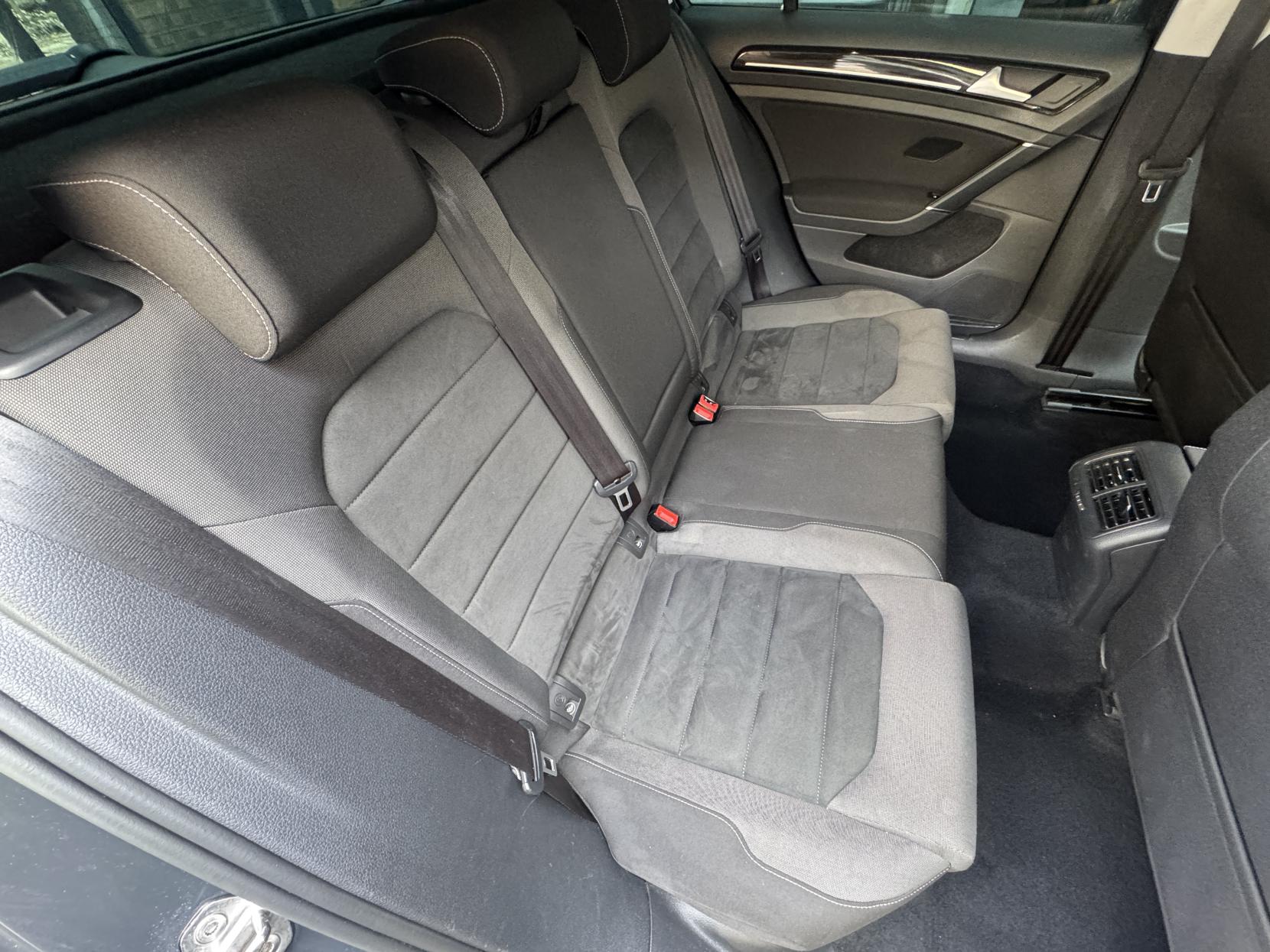 Volkswagen Golf 1.6 TDI GT Hatchback 5dr Diesel DSG Euro 6 (s/s) (115 ps)