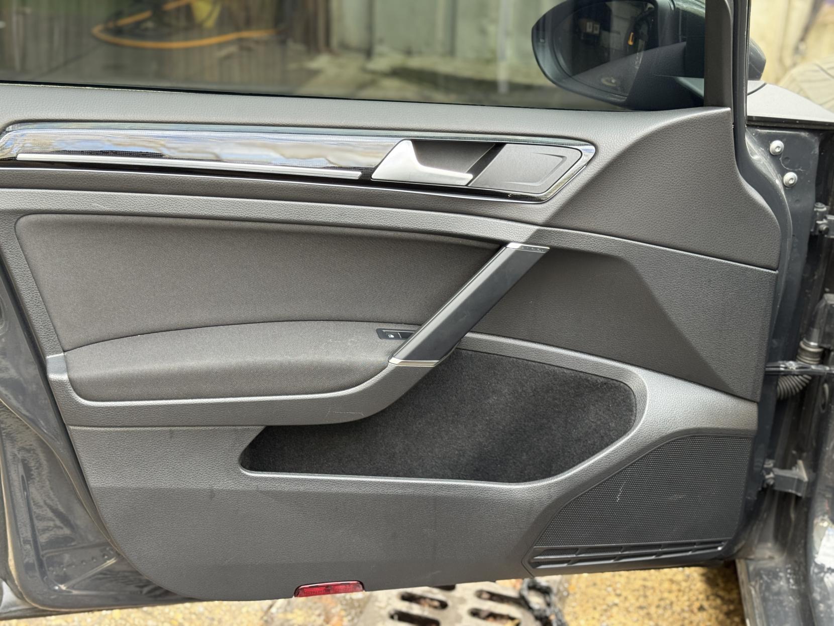 Volkswagen Golf 1.6 TDI GT Hatchback 5dr Diesel DSG Euro 6 (s/s) (115 ps)