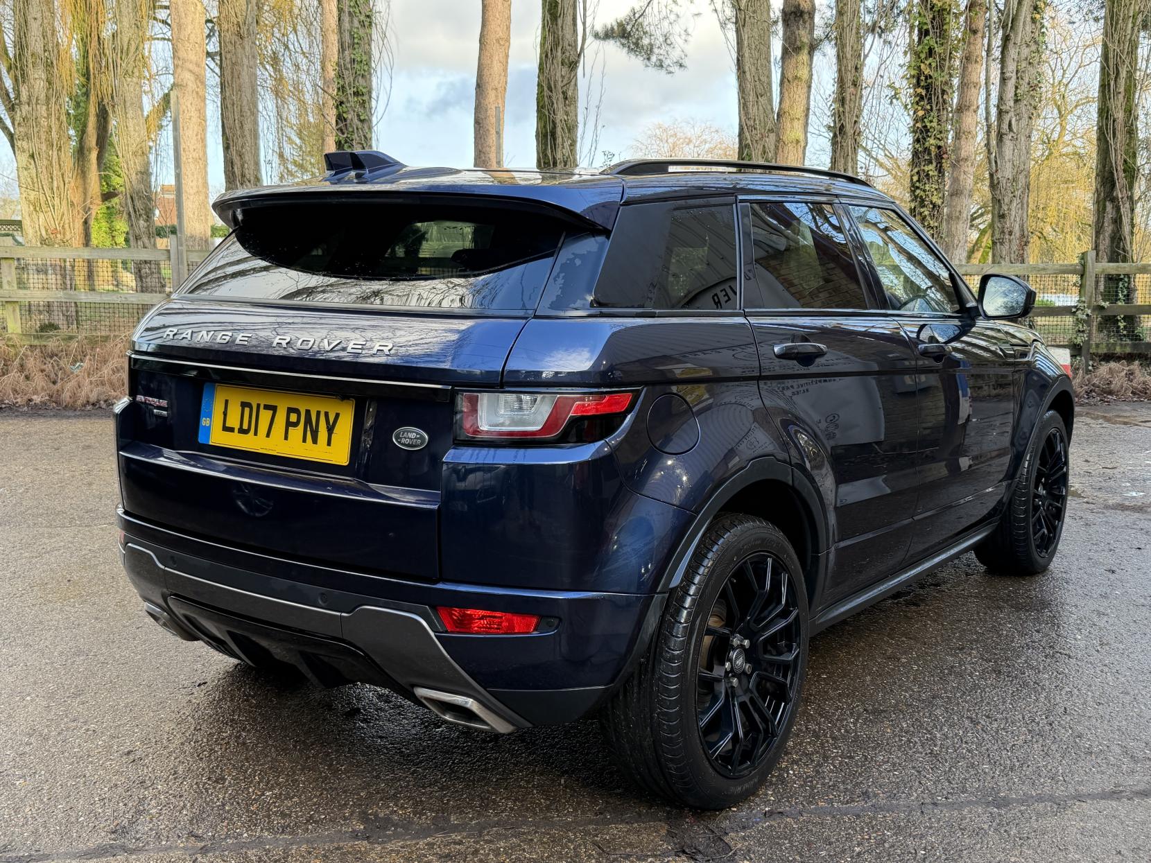 Land Rover Range Rover Evoque 2.0 TD4 HSE Dynamic SUV 5dr Diesel Auto 4WD Euro 6 (s/s) (180 ps)