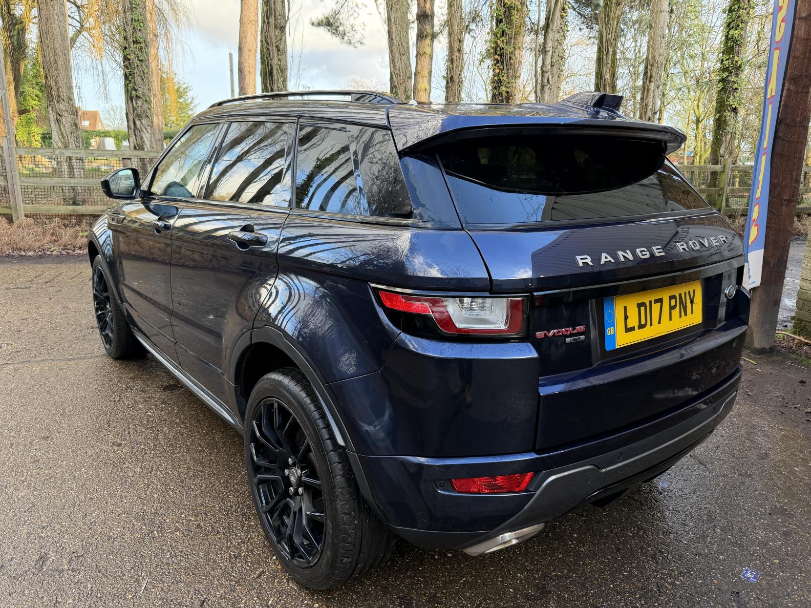 Land Rover Range Rover Evoque 2.0 TD4 HSE Dynamic SUV 5dr Diesel Auto 4WD Euro 6 (s/s) (180 ps)