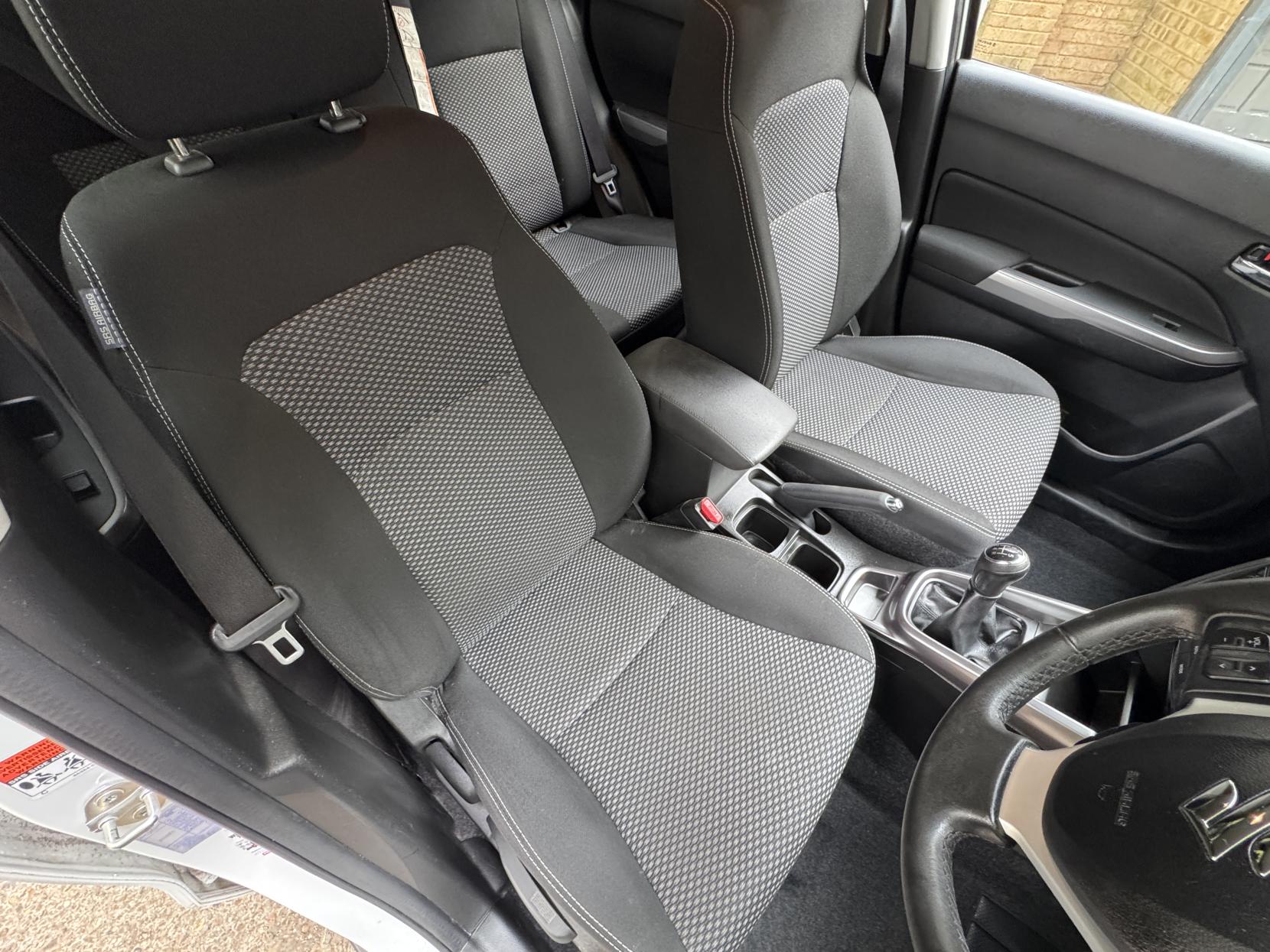 Suzuki Vitara 1.0 Boosterjet SZ-T SUV 5dr Petrol Manual Euro 6 (s/s) (111 ps)