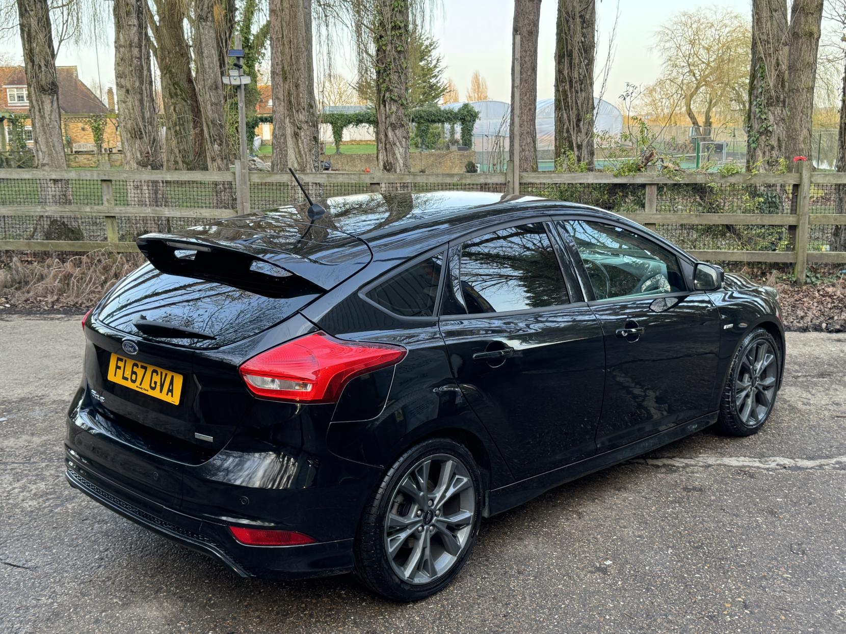 Ford Focus 1.0T EcoBoost ST-Line Hatchback 5dr Petrol Manual Euro 6 (s/s) (140 ps)