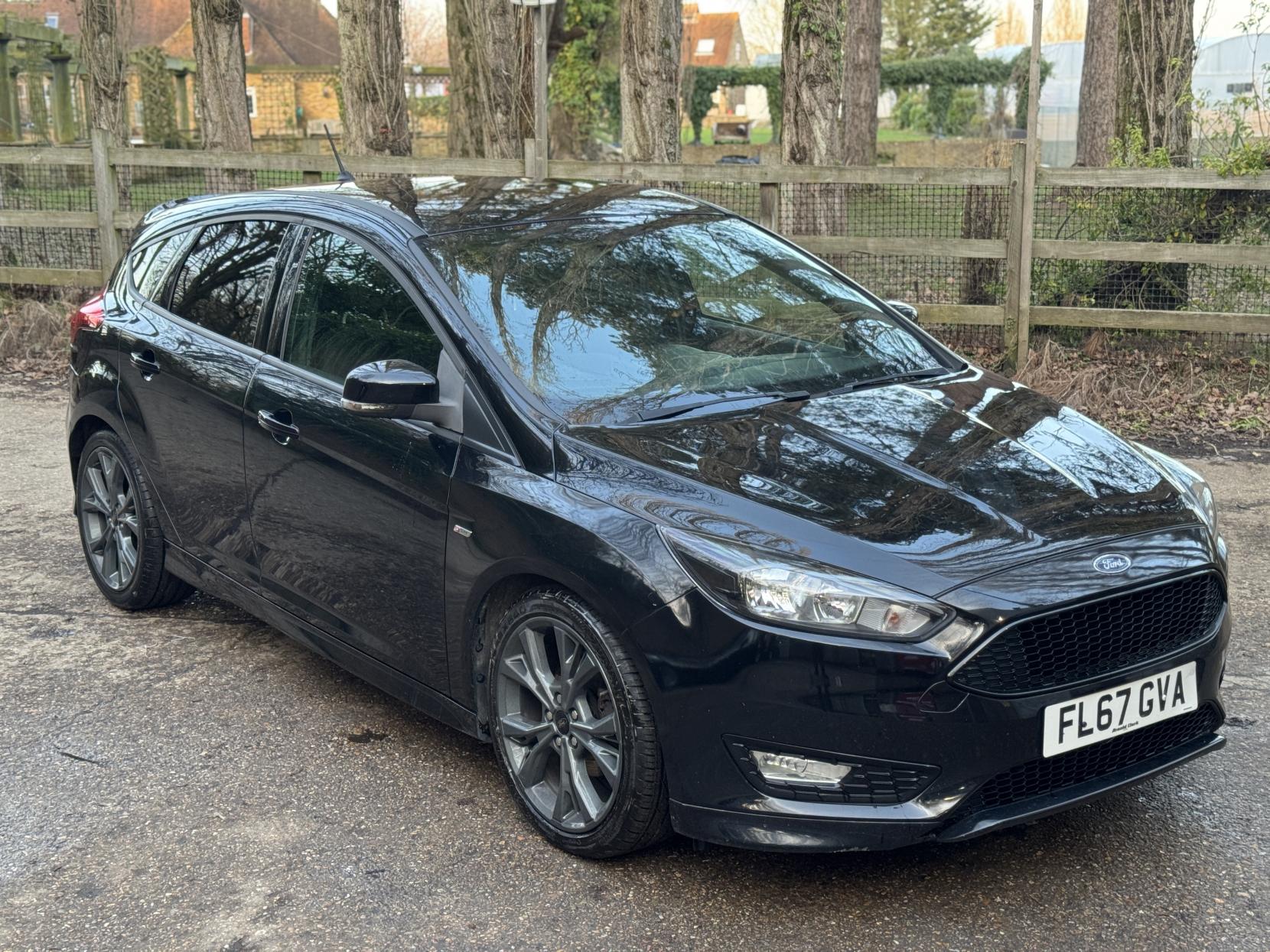 Ford Focus 1.0T EcoBoost ST-Line Hatchback 5dr Petrol Manual Euro 6 (s/s) (140 ps)