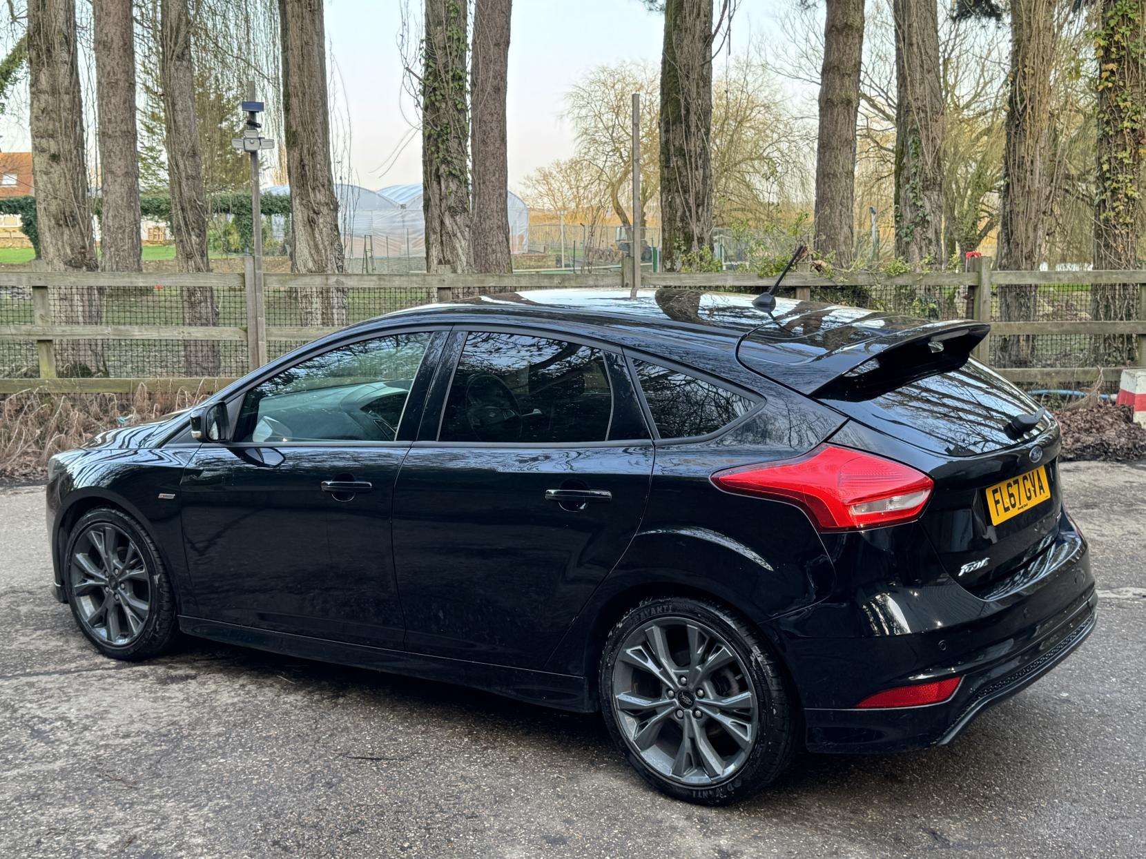 Ford Focus 1.0T EcoBoost ST-Line Hatchback 5dr Petrol Manual Euro 6 (s/s) (140 ps)