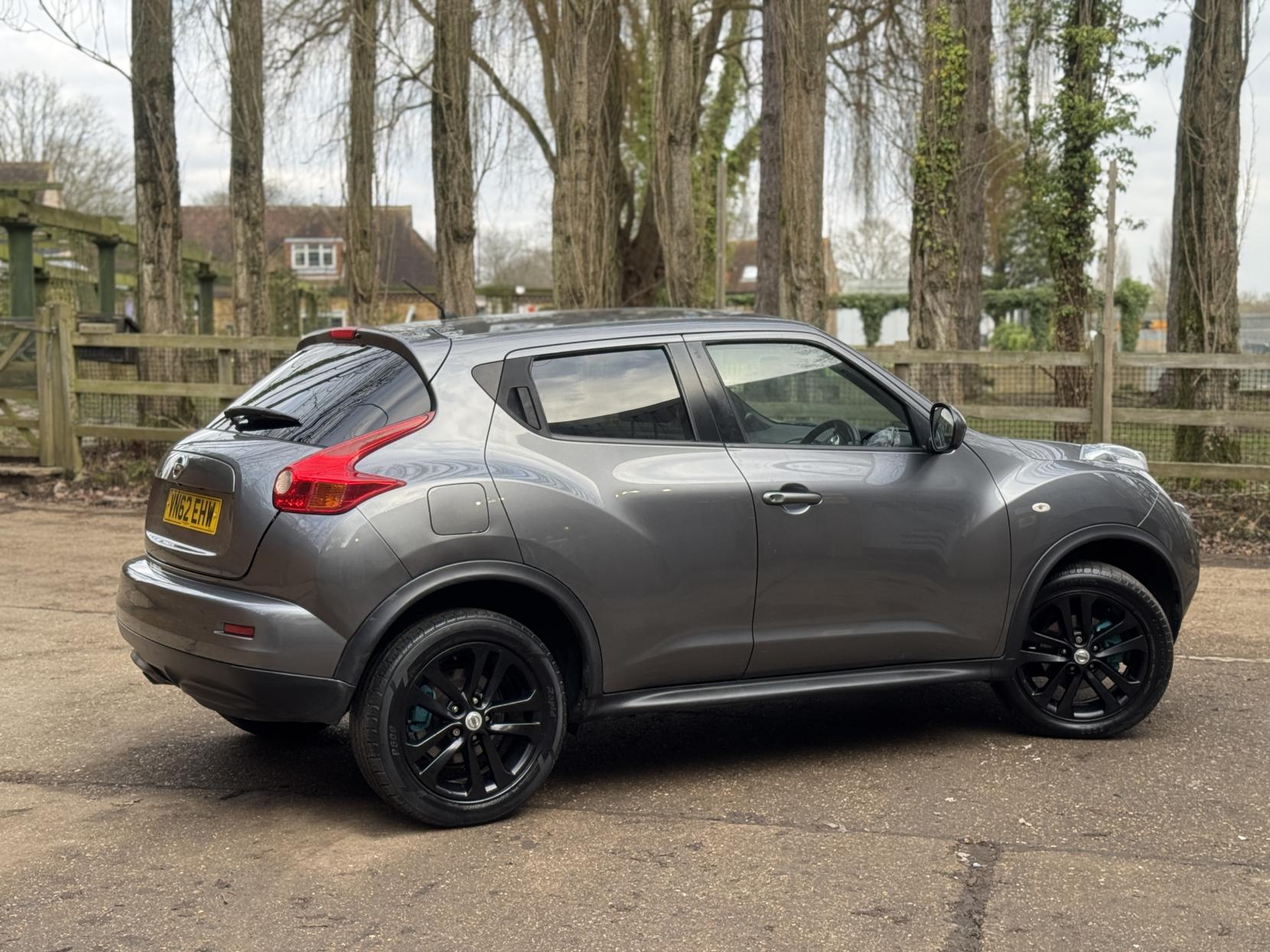 Nissan Juke 1.6 Acenta Premium SUV 5dr Petrol Manual Euro 5 (s/s) (117 ps)