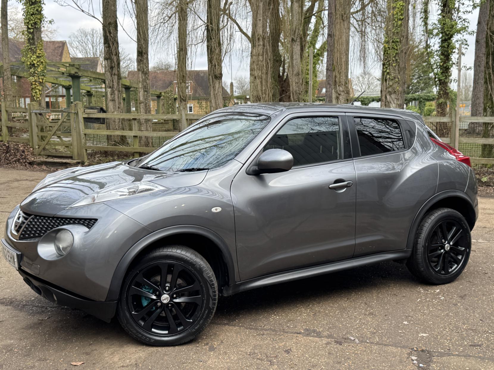 Nissan Juke 1.6 Acenta Premium SUV 5dr Petrol Manual Euro 5 (s/s) (117 ps)