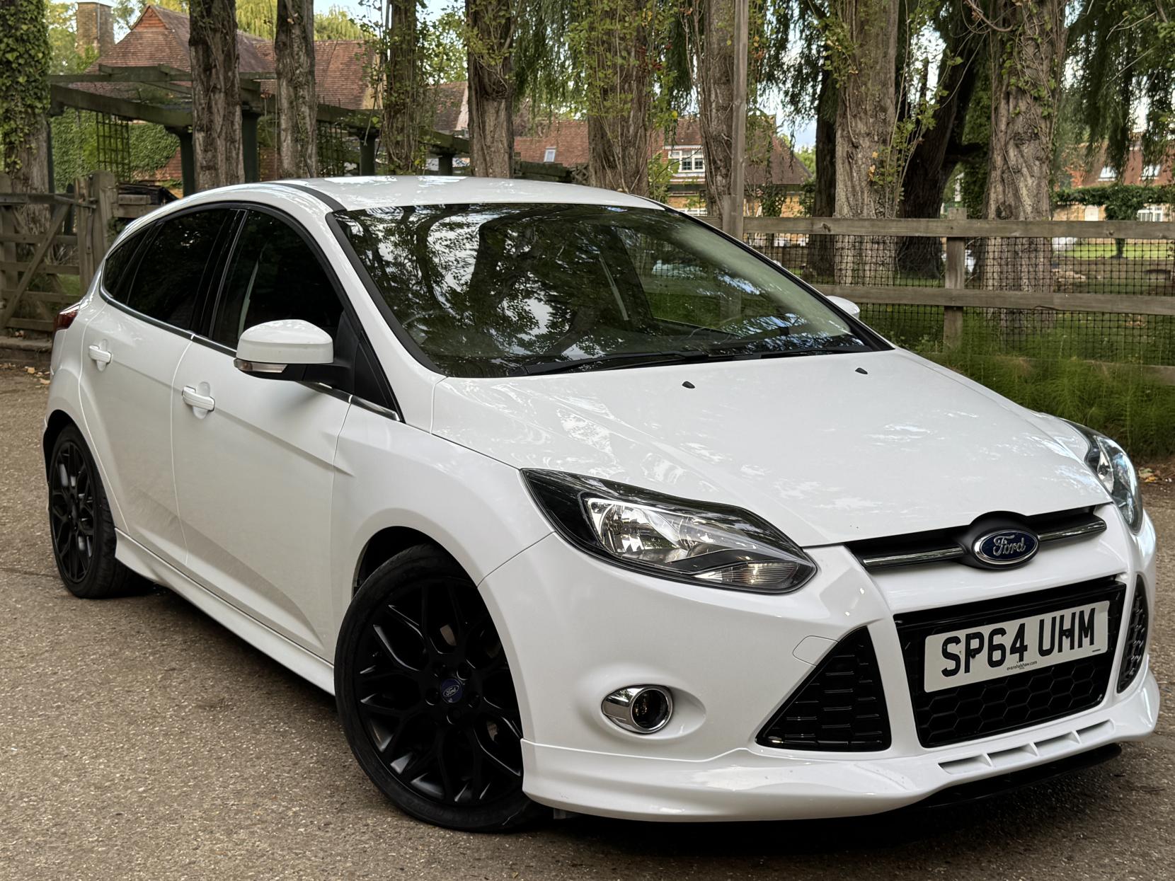 Ford Focus 1.0T EcoBoost Zetec S Hatchback 5dr Petrol Manual Euro 5 (s/s) (125 ps)