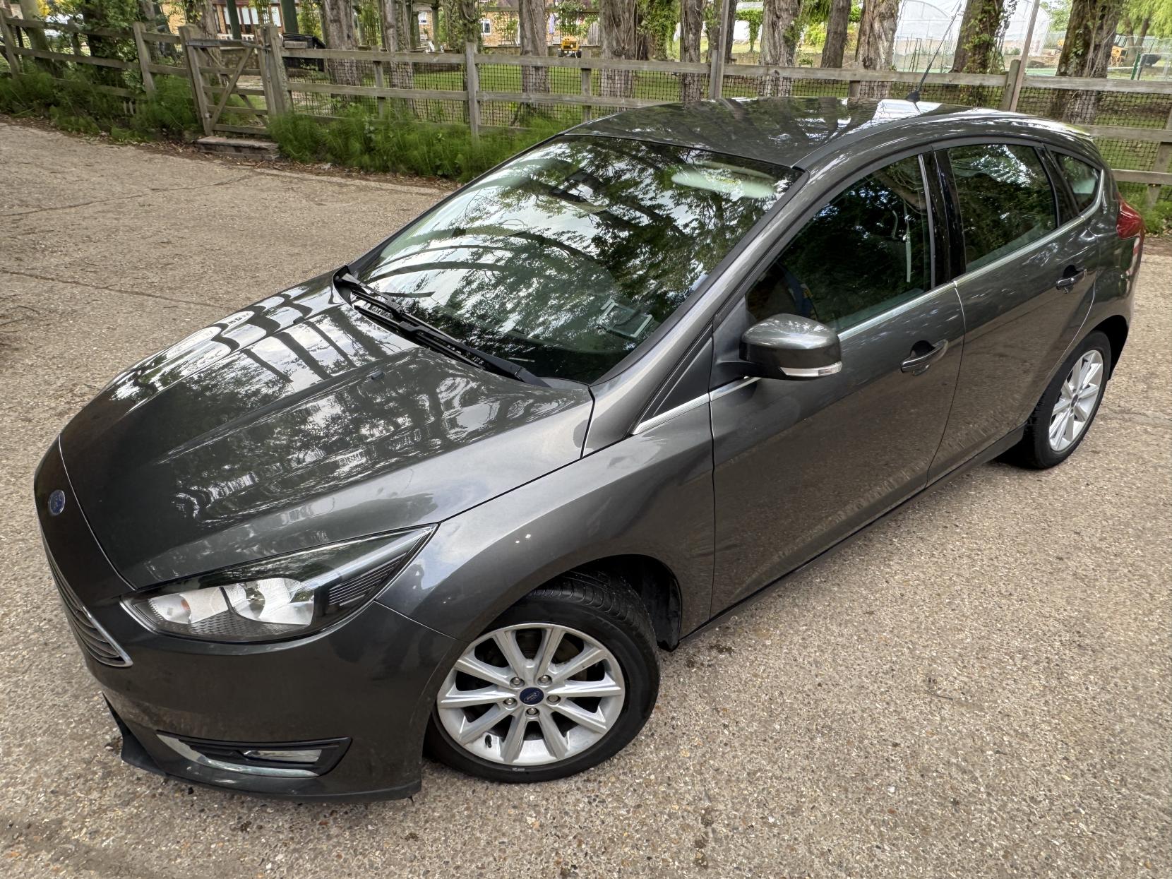 Ford Focus 1.0T EcoBoost Titanium Hatchback 5dr Petrol Manual Euro 6 (s/s) (125 ps)