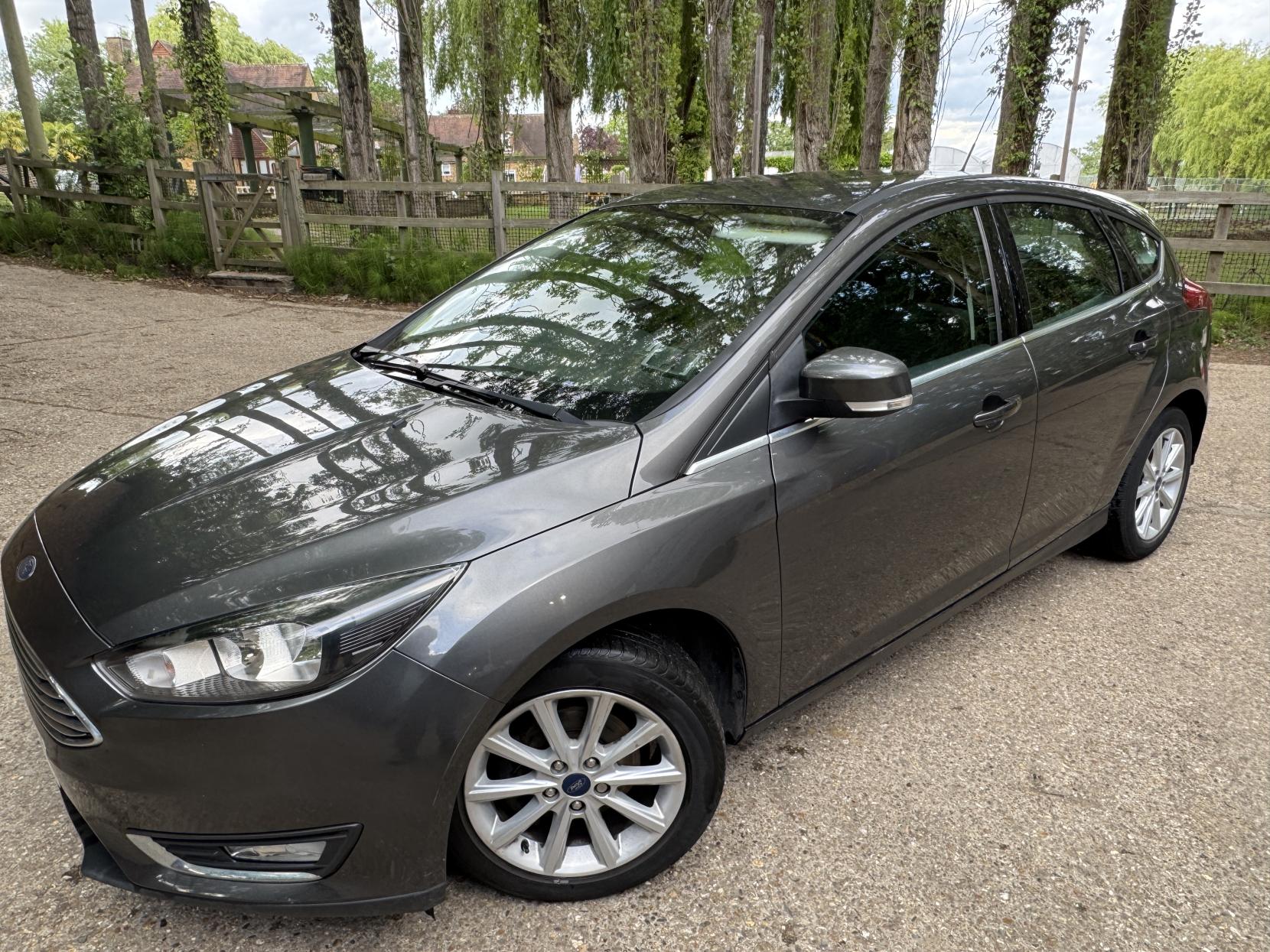 Ford Focus 1.0T EcoBoost Titanium Hatchback 5dr Petrol Manual Euro 6 (s/s) (125 ps)