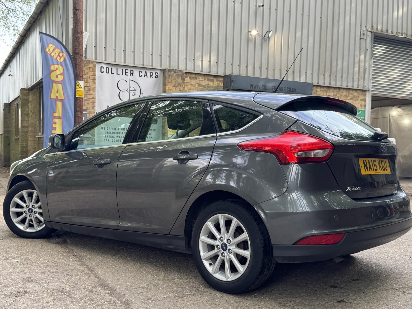 Ford Focus 1.0T EcoBoost Titanium Hatchback 5dr Petrol Manual Euro 6 (s/s) (125 ps)