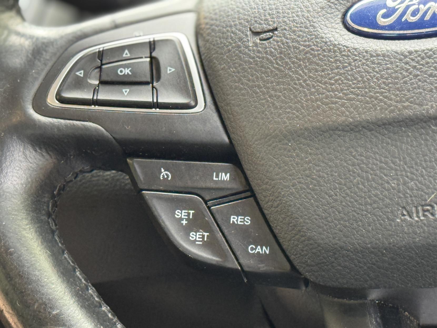 Ford Focus 1.0T EcoBoost Titanium Hatchback 5dr Petrol Manual Euro 6 (s/s) (125 ps)