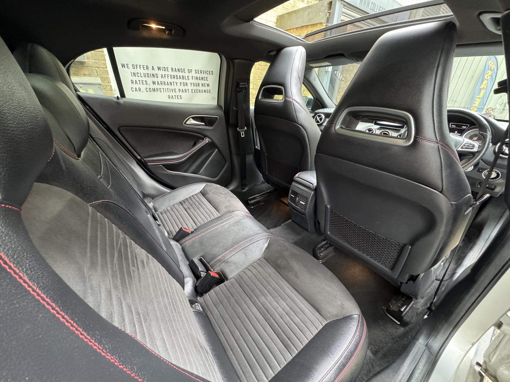 Mercedes-Benz GLA 2.1 GLA220d AMG Line (Premium Plus) SUV 5dr Diesel 7G-DCT 4MATIC Euro 6 (s/s) (177 ps)