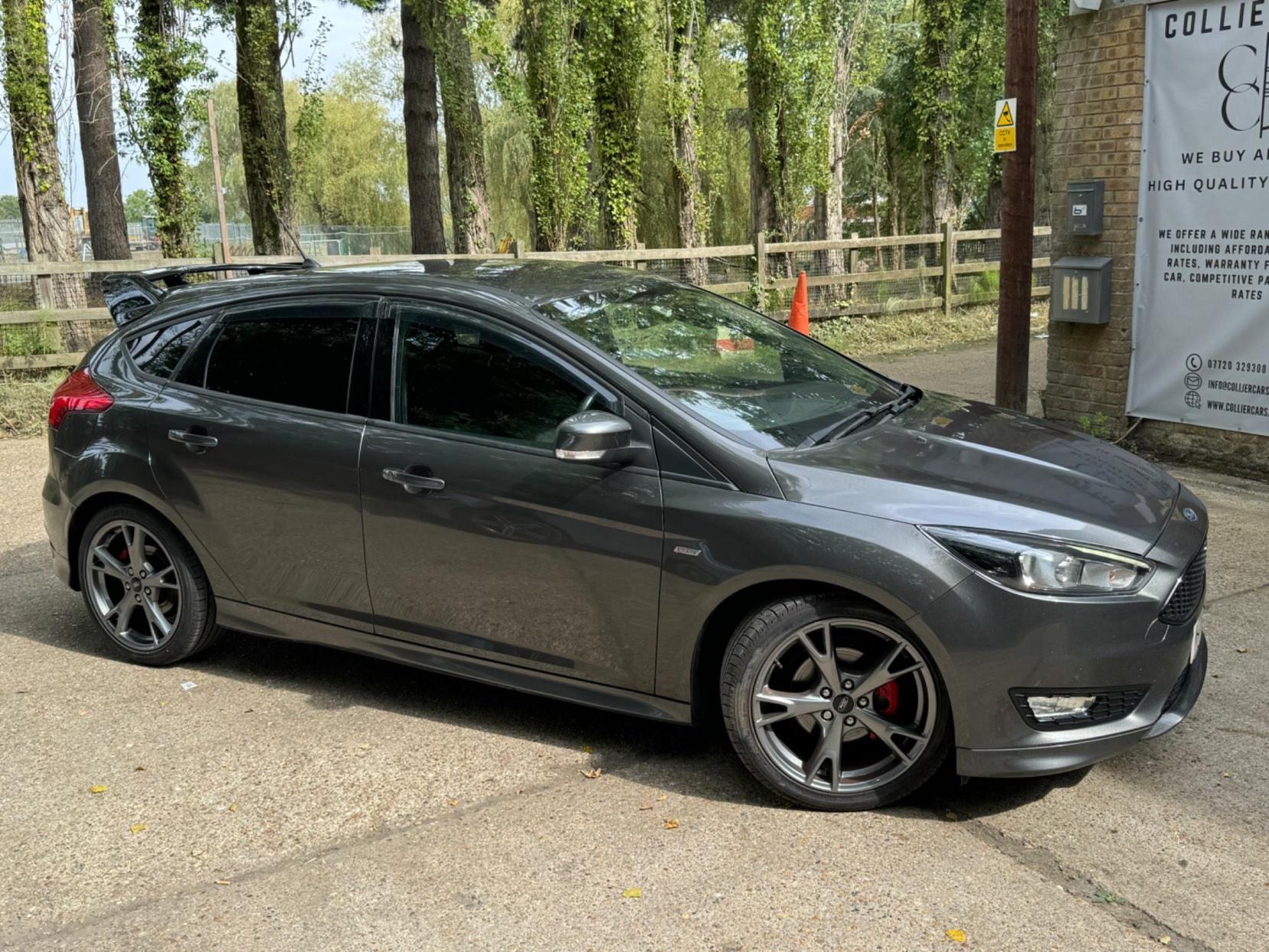 Ford Focus 1.0T EcoBoost ST-Line X Euro 6 (s/s) 5dr