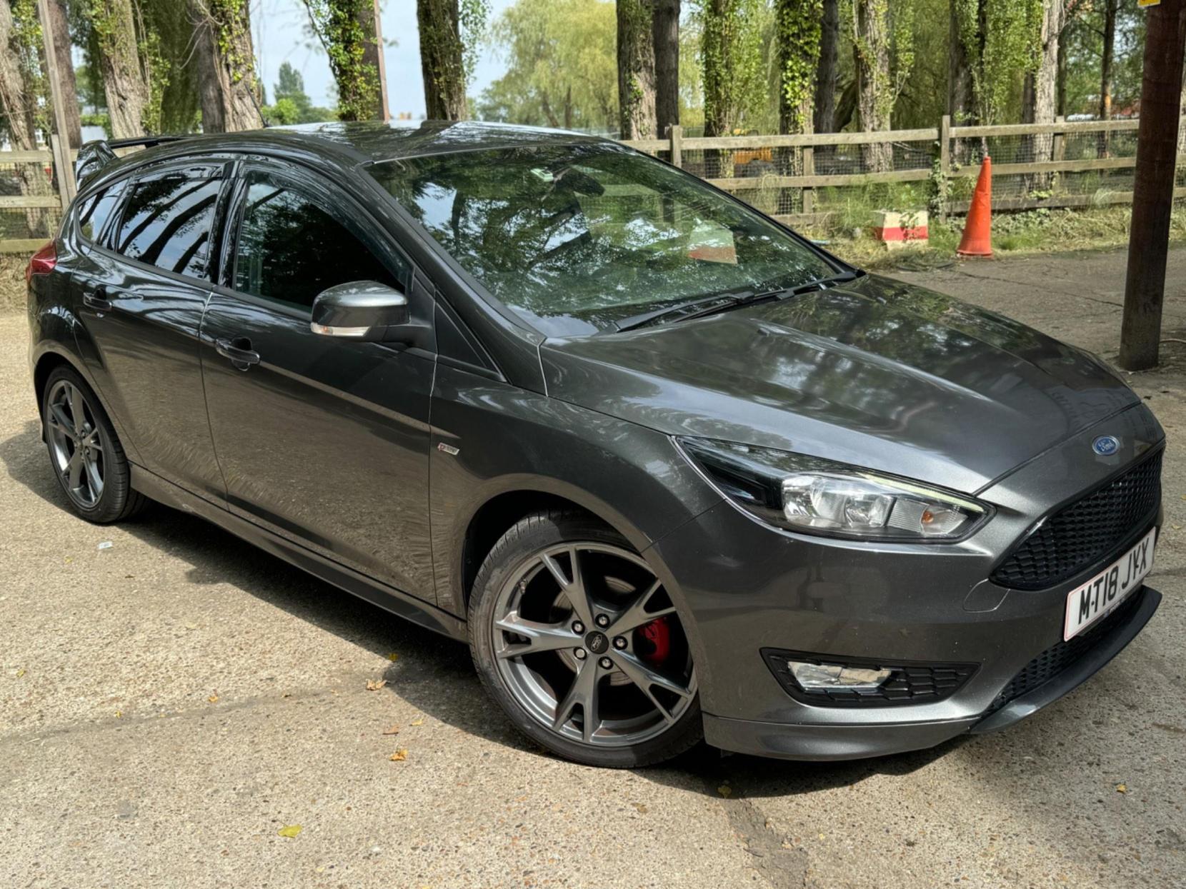 Ford Focus 1.0T EcoBoost ST-Line X Euro 6 (s/s) 5dr