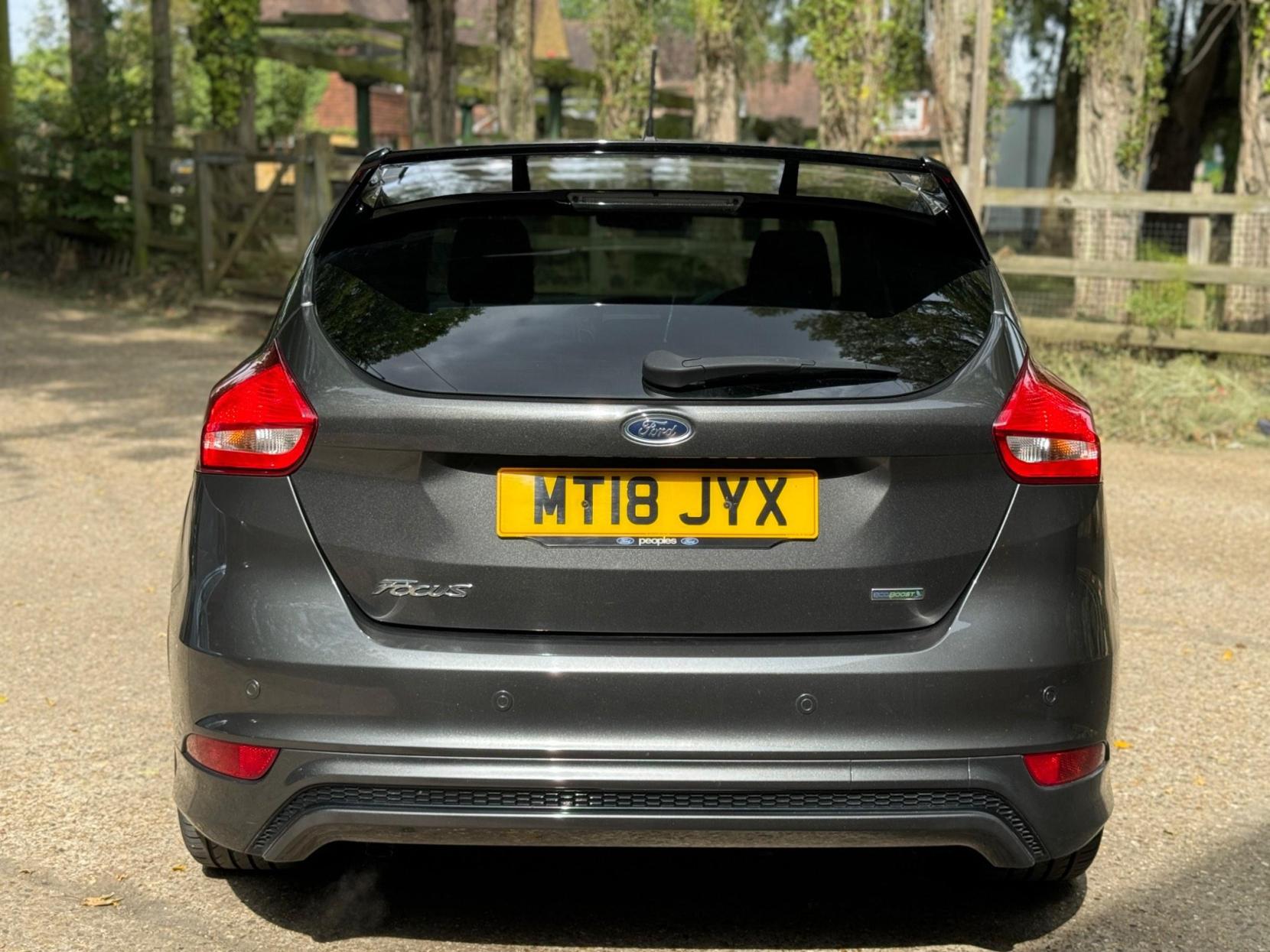 Ford Focus 1.0T EcoBoost ST-Line X Euro 6 (s/s) 5dr