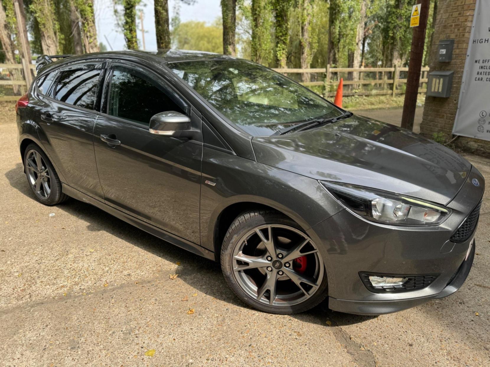 Ford Focus 1.0T EcoBoost ST-Line X Euro 6 (s/s) 5dr