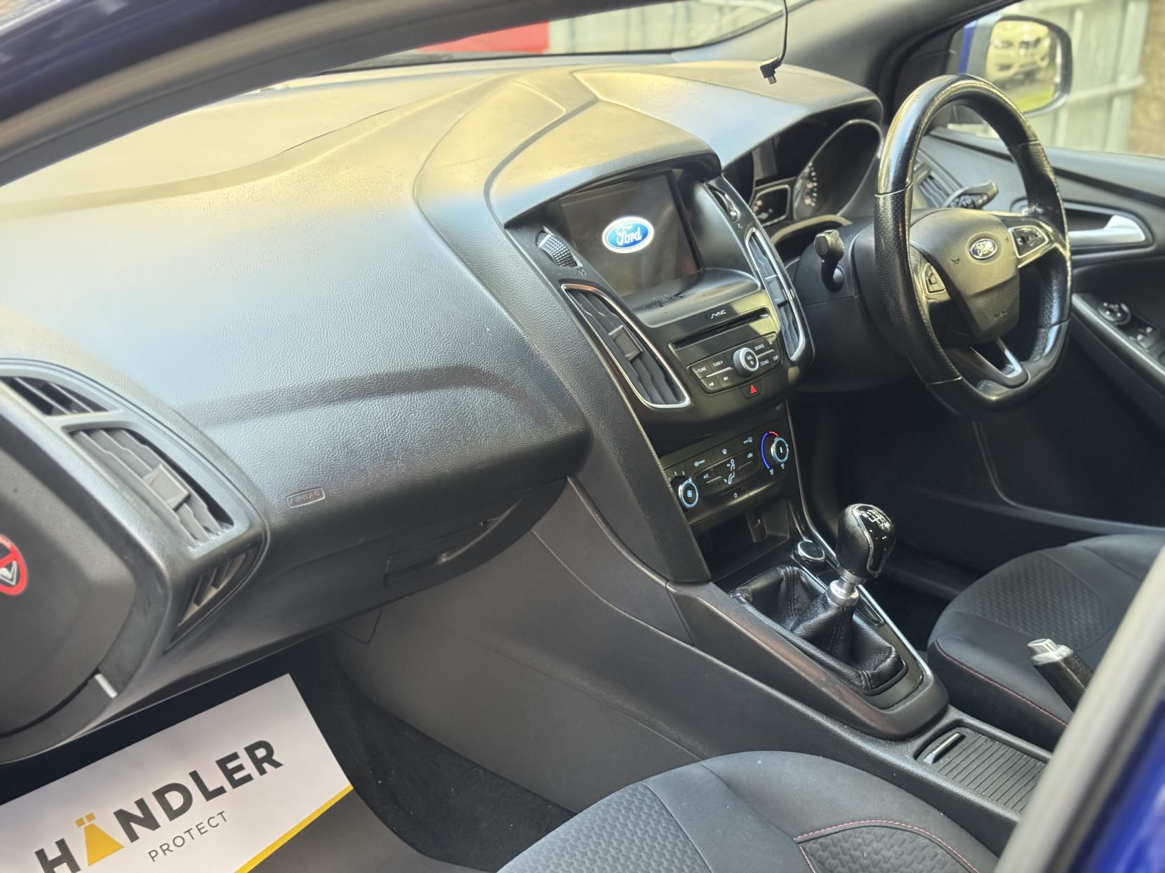 Ford Focus 1.5T EcoBoost ST-Line Hatchback 5dr Petrol Manual Euro 6 (s/s) (150 ps)