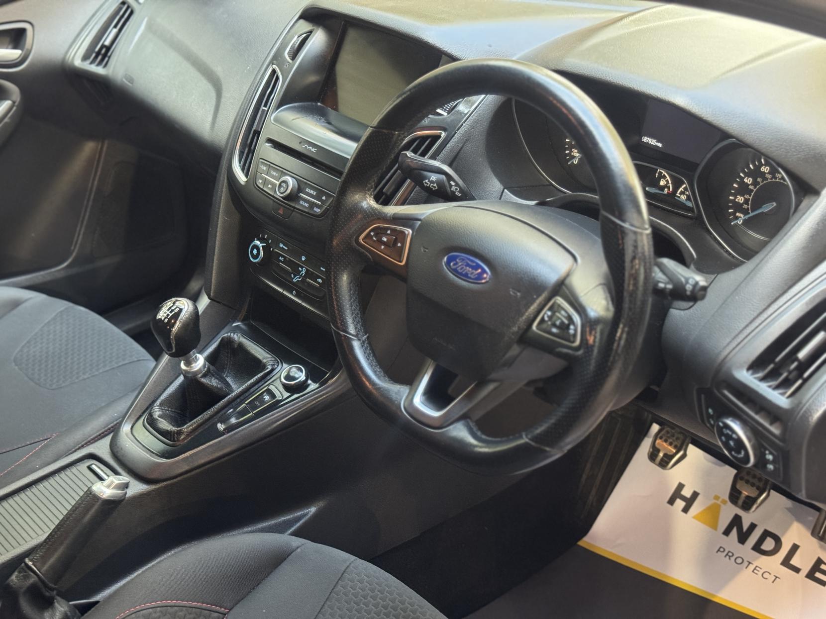 Ford Focus 1.5T EcoBoost ST-Line Hatchback 5dr Petrol Manual Euro 6 (s/s) (150 ps)