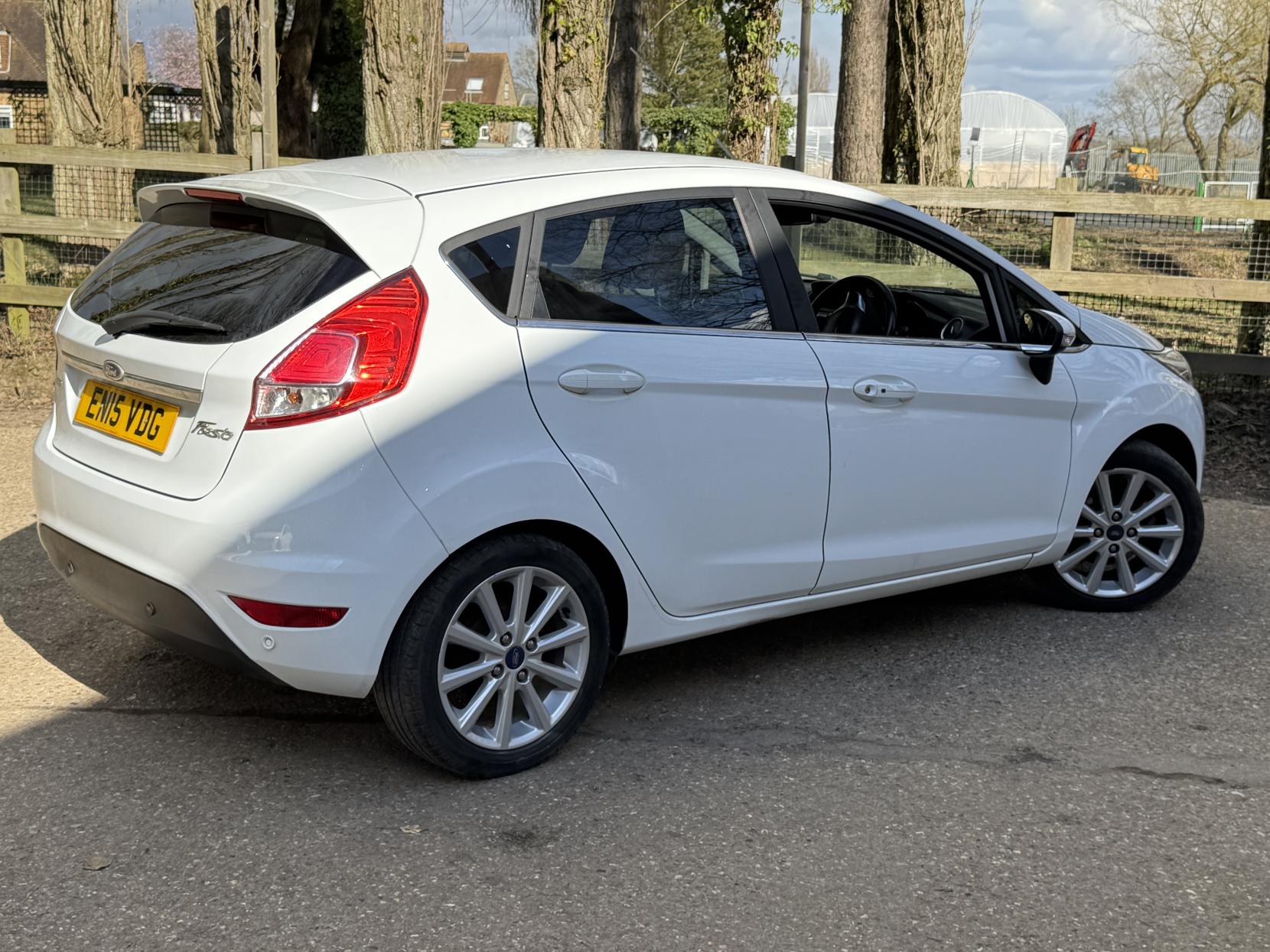 Ford Fiesta 1.0T EcoBoost Titanium Hatchback 5dr Petrol Manual Euro 6 (s/s) (100 ps)