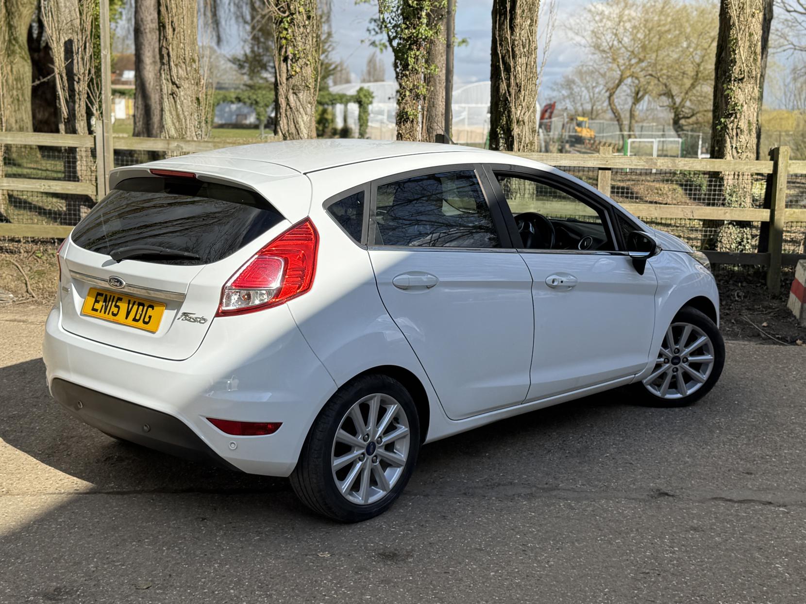 Ford Fiesta 1.0T EcoBoost Titanium Hatchback 5dr Petrol Manual Euro 6 (s/s) (100 ps)