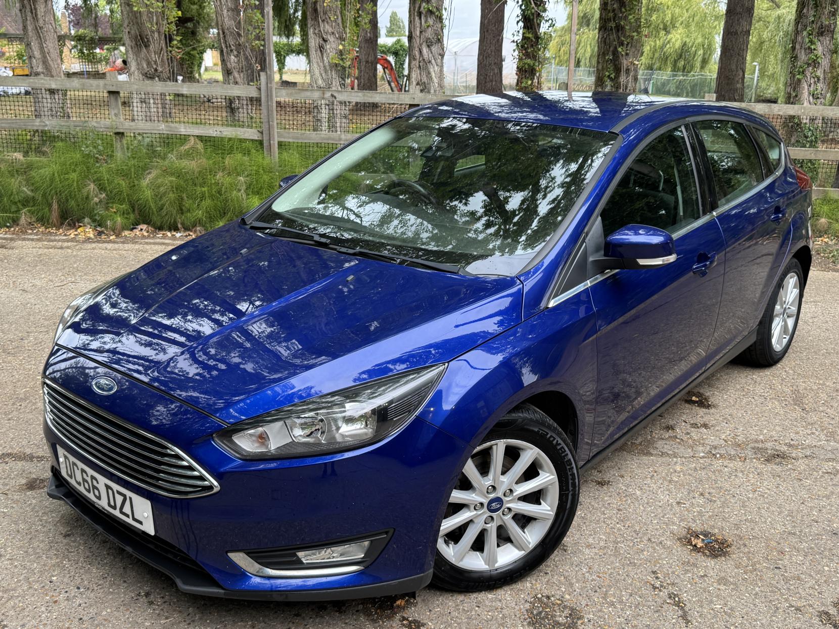 Ford Focus 1.0T EcoBoost Titanium Hatchback 5dr Petrol Manual Euro 6 (s/s) (125 ps)