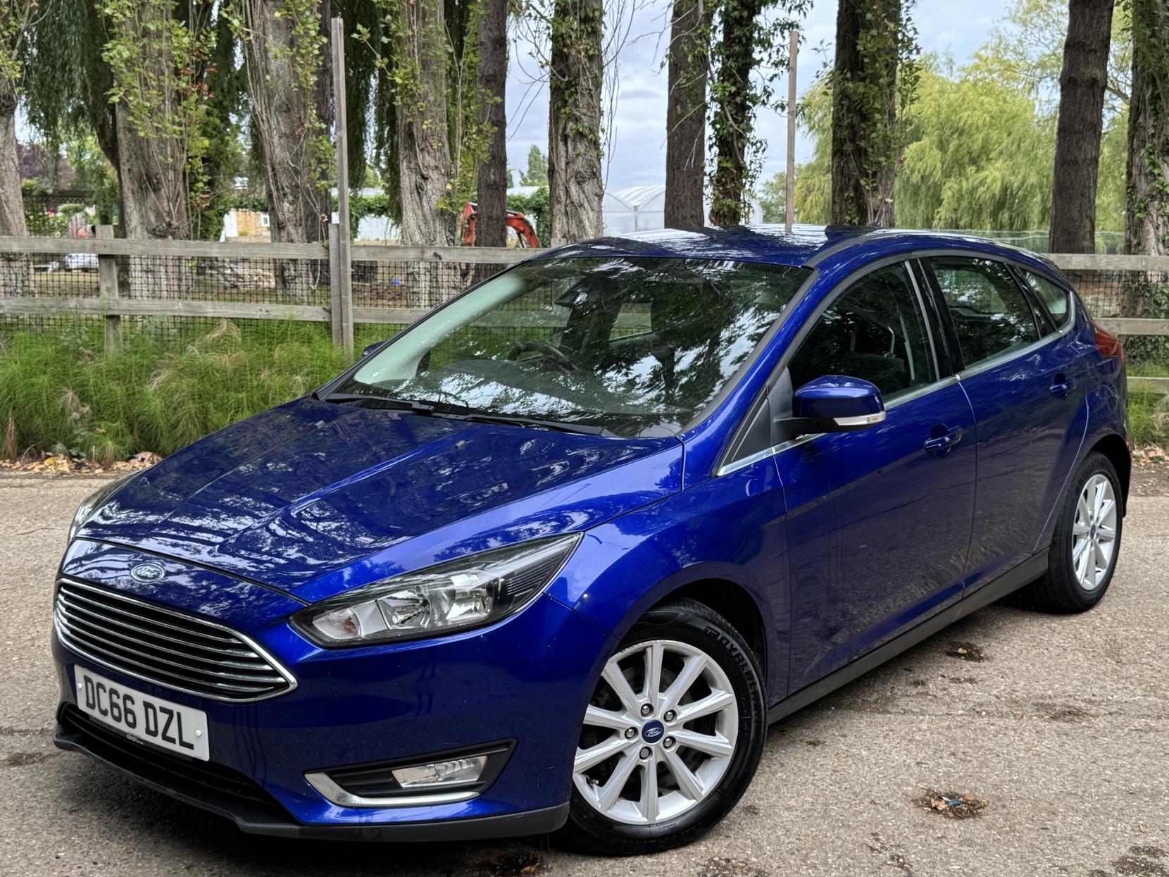 Ford Focus 1.0T EcoBoost Titanium Hatchback 5dr Petrol Manual Euro 6 (s/s) (125 ps)