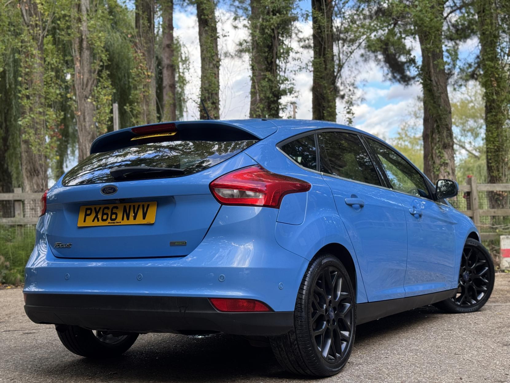Ford Focus 1.0T EcoBoost Titanium X Hatchback 5dr Petrol Manual Euro 6 (s/s) (125 ps)