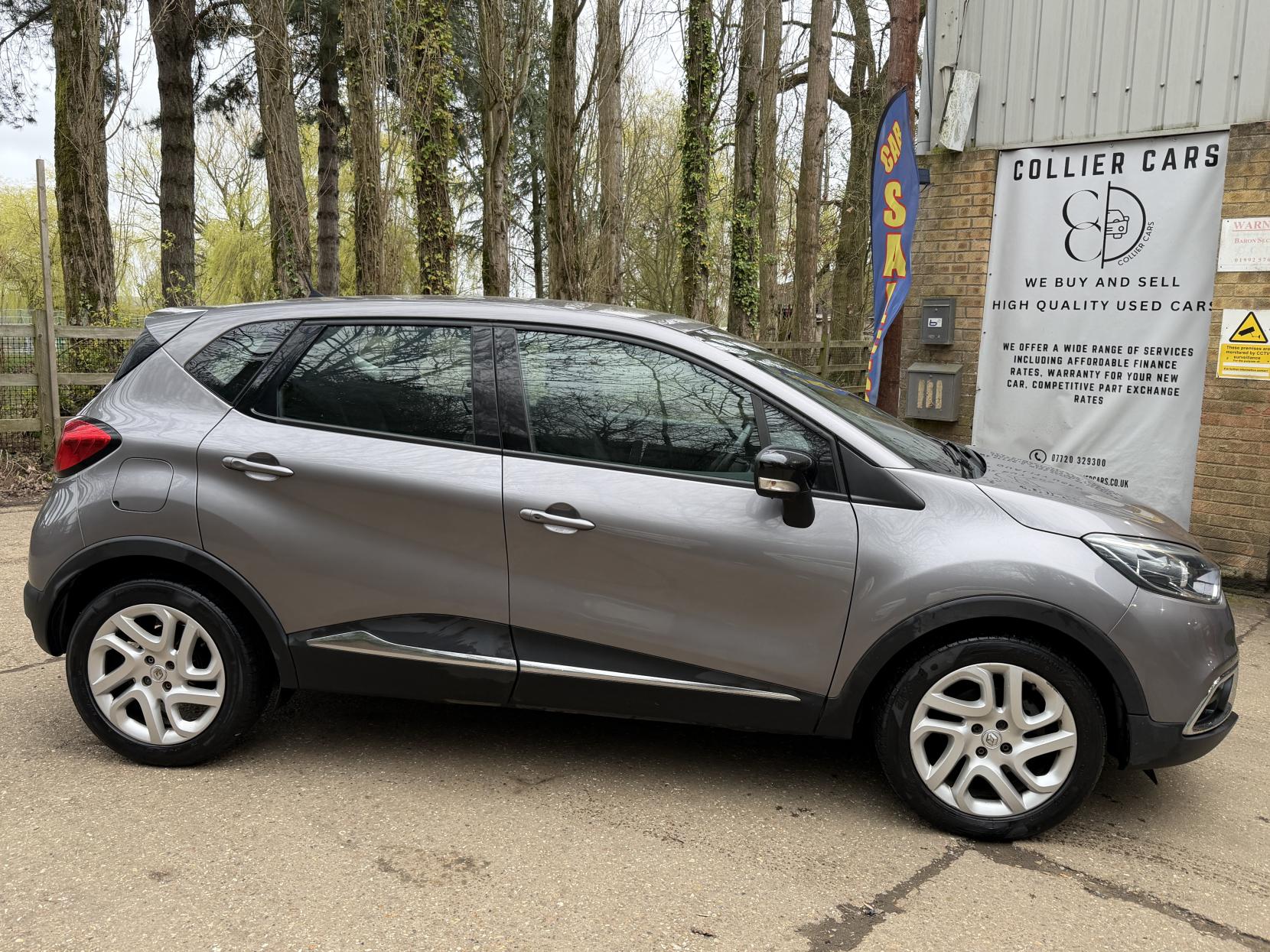 Renault Captur 1.2 TCe ENERGY Dynamique Nav SUV 5dr Petrol Manual Euro 6 (s/s) (120 ps)